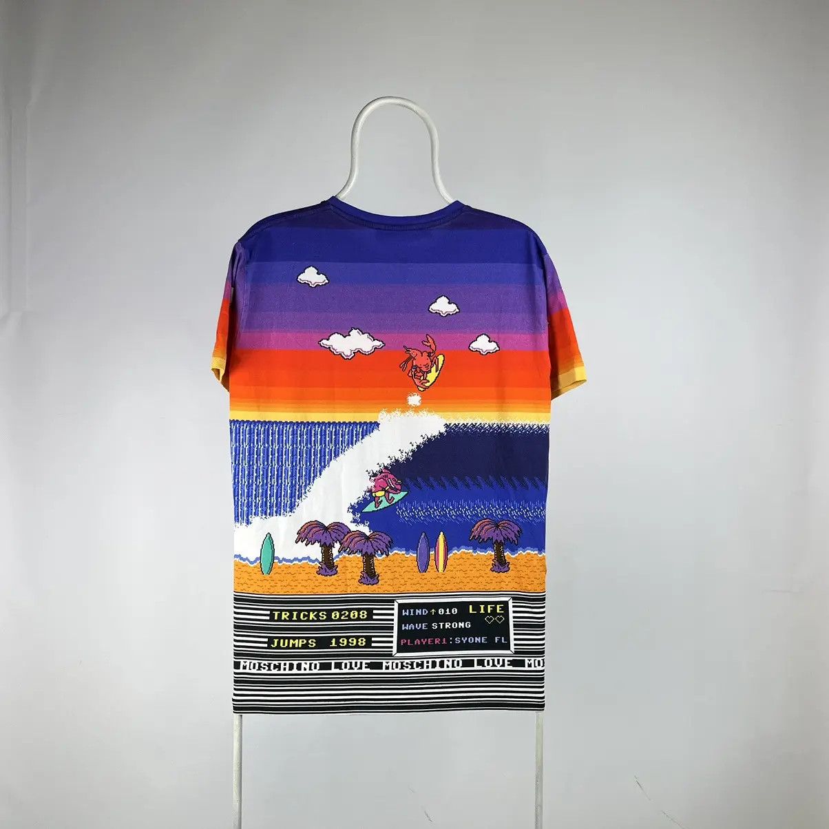 Moschino Love Moschino T-shirt the game size Medium Size US M / EU 48-50 / 2 - 2 Thumbnail