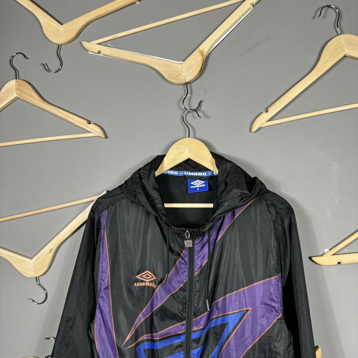 Umbro × Vintage Vintage Umbro Lightweight Soccer Jacket Size US S / EU 44-46 / 1 - 3 Thumbnail