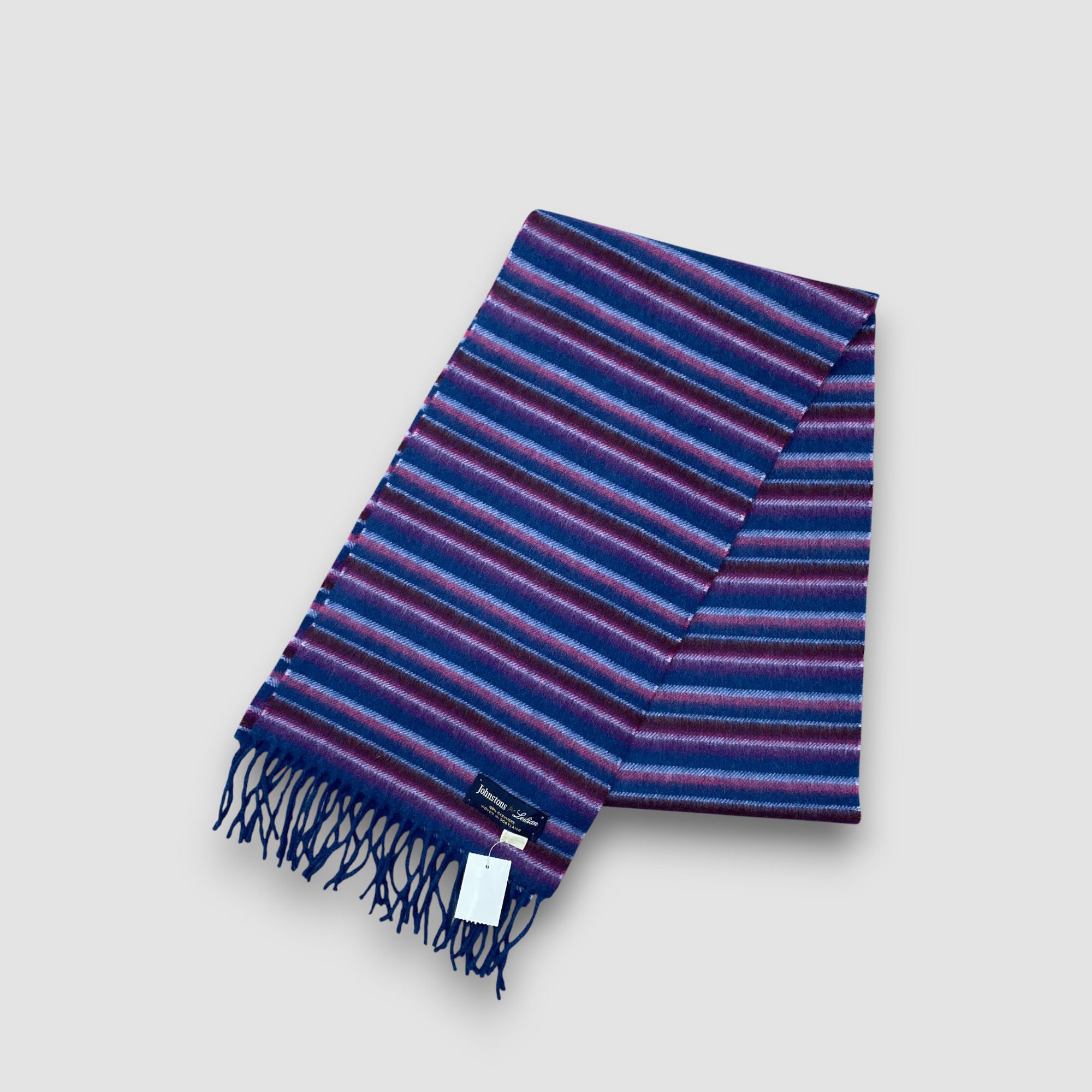 Johnstons Of Elgin Vintage Johnstons for Leilian Scarf Muffler Wool Scarves Size ONE SIZE - 2 Thumbnail