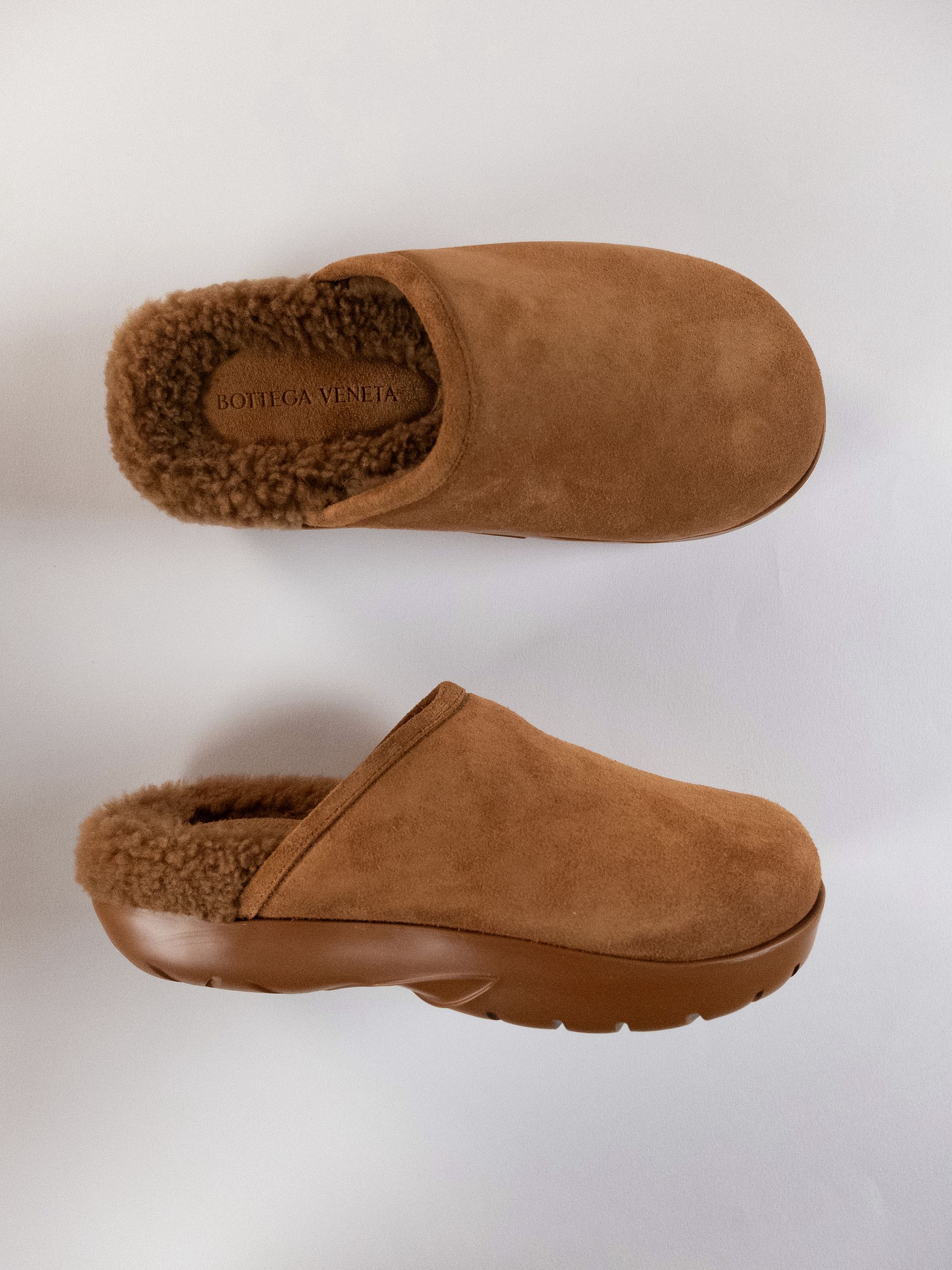 Bottega Veneta BOTTEGA VENETA caramel brown Shearling lined suede mules 39 Size US 9 / IT 39 - 1 Thumbnail