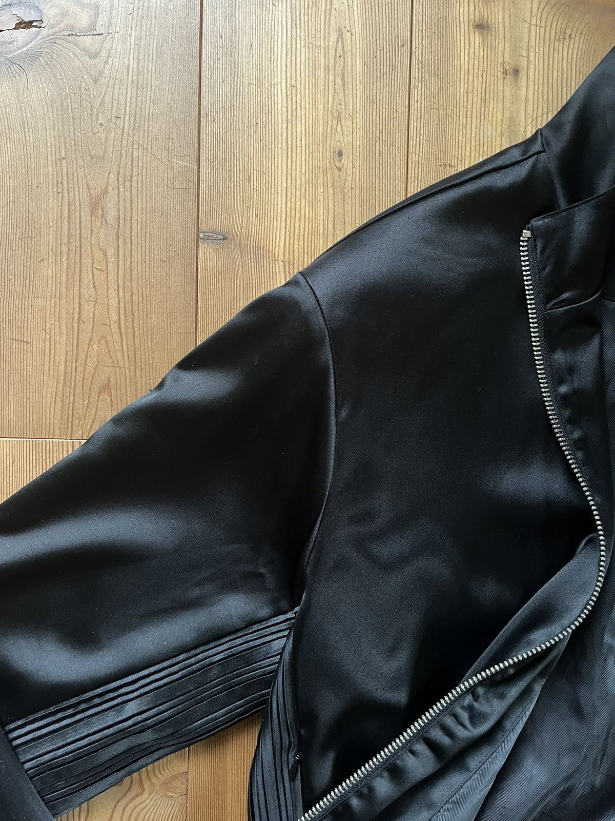 Han Kjobenhavn Satin Track Top Blouson Jacket Plissé Black Size US L / EU 52-54 / 3 - 14 Thumbnail
