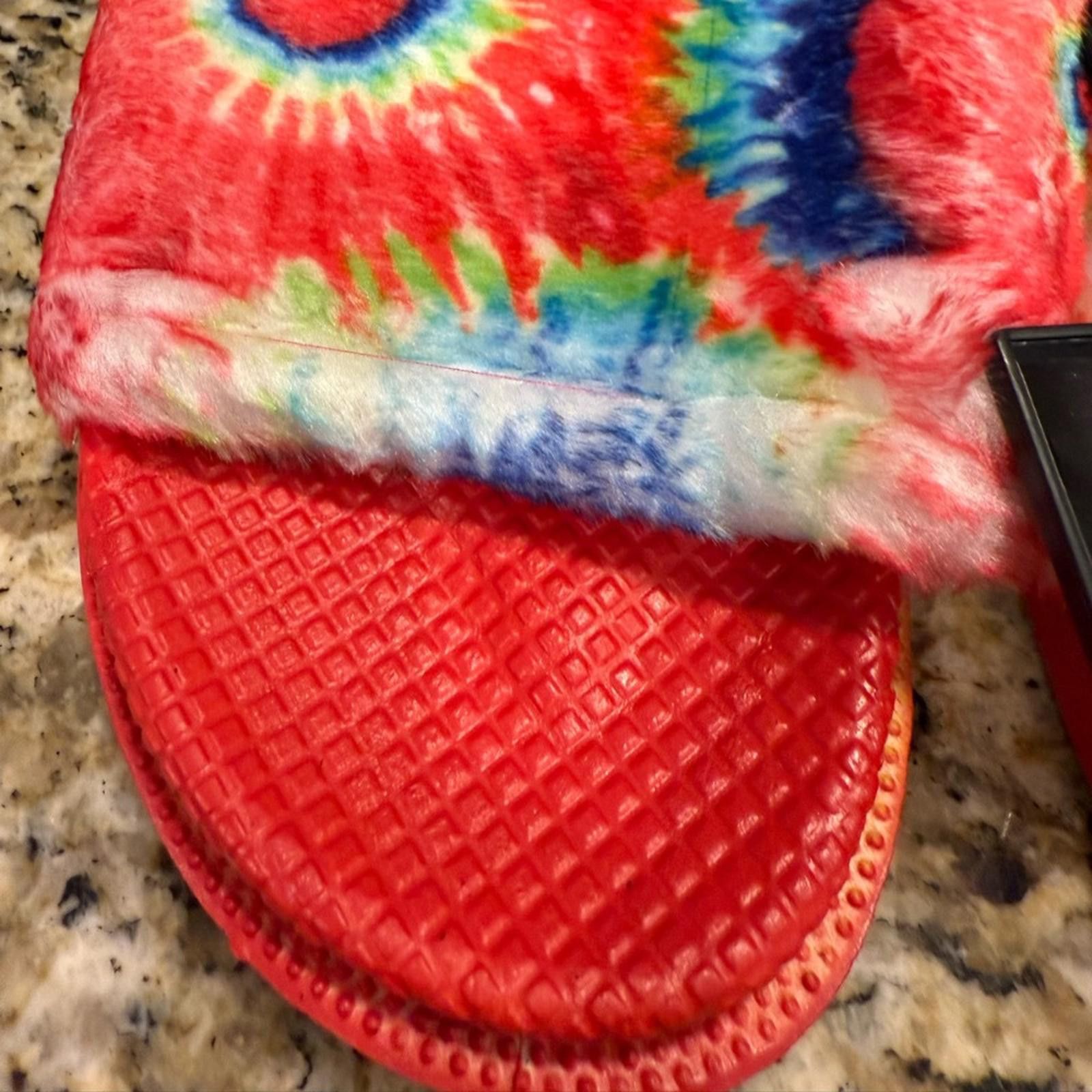 Seven 7 Seven tie dyed faux fur rainbow colored slides Size 8 Size US 8 / IT 38 - 3 Thumbnail