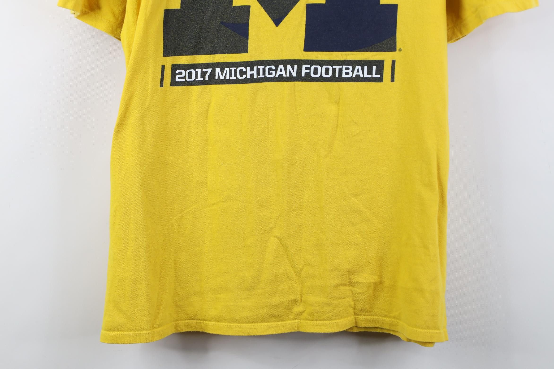 Nike Nike Air Jordan 2017 University of Michigan Football T-Shirt Size US L / EU 52-54 / 3 - 3 Thumbnail