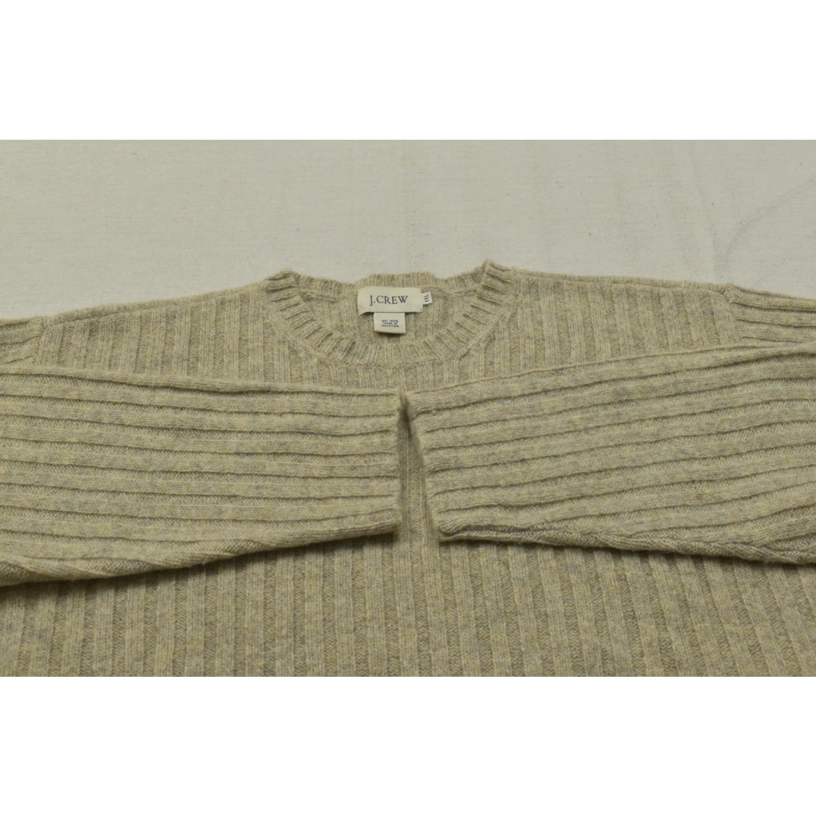 J.Crew J.CREW Men's Knit Pullover Sweater 2XL Beige 100% Wool Regular Long Sleeve Knit Solid Fall Winter Spring Mens Size US XXL / EU 58 / 5 - 6 Thumbnail