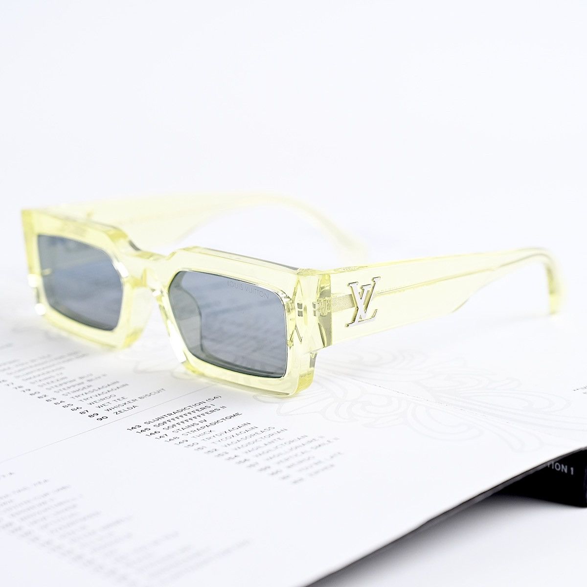 Louis Vuitton LOUIS VUITTON CRYSTAL YELLOW SUNGLASSES Size ONE SIZE - 3 Thumbnail