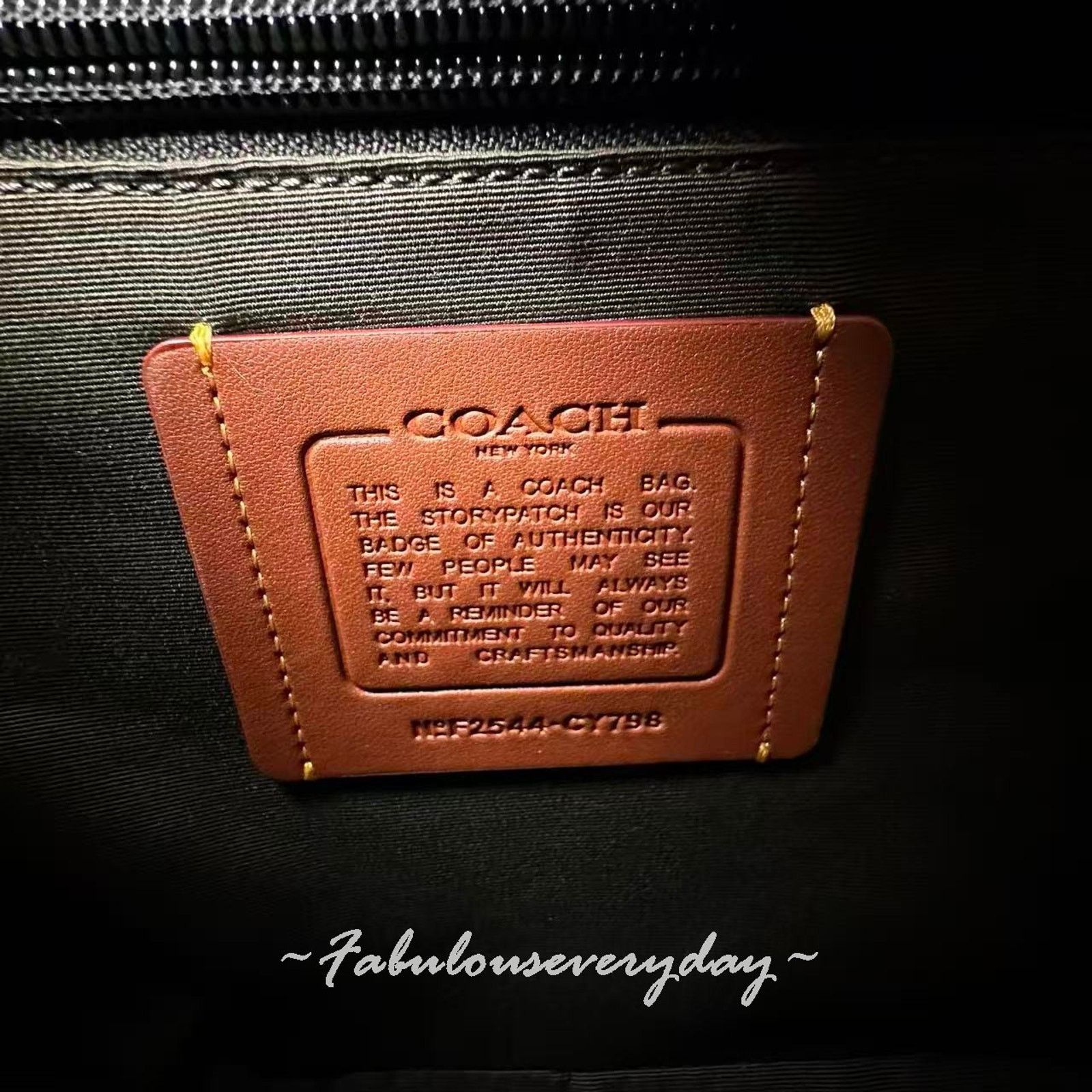 Coach Coach Men's Sprint Map 25 Crossbody Leather/Uniform Green Size ONE SIZE - 9 Thumbnail