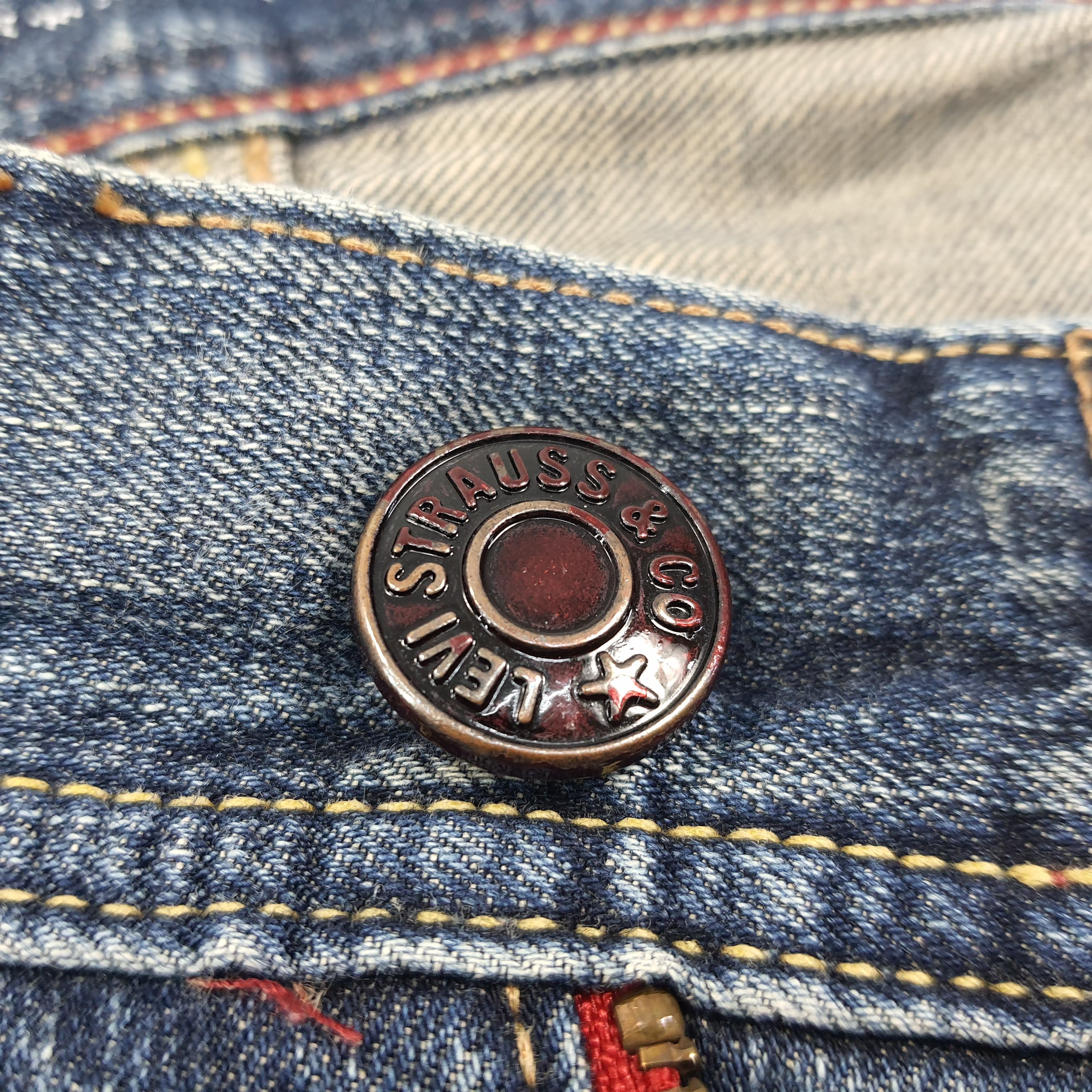 Levi's × Vintage Vintage Levi's 502 Jeans Size US 33 - 7 Thumbnail
