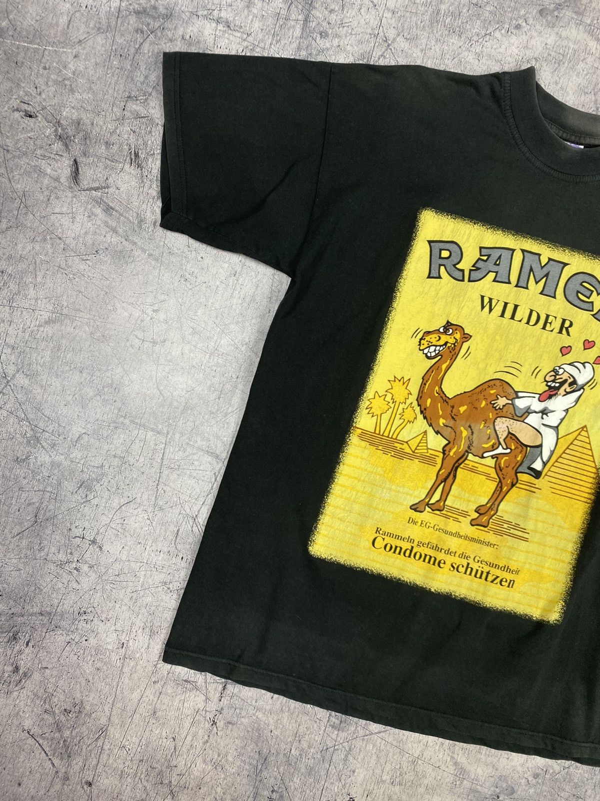 Vintage Vintage Ramel parody Camel sex graphic humor tee 90’s Size US XL / EU 56 / 4 - 3 Thumbnail