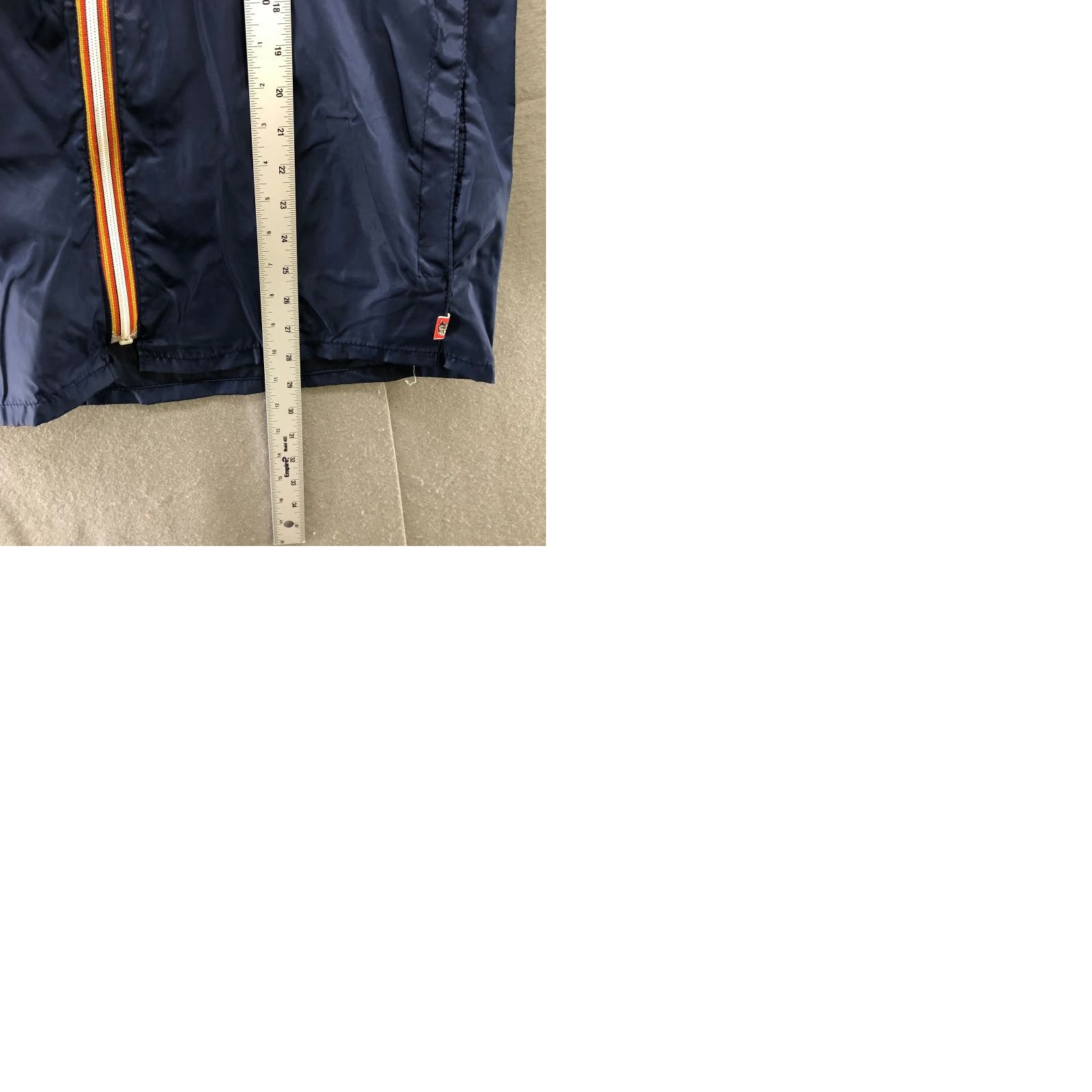 Vintage VINTAGE Windbreaker Jacket Womens M Blue Italy Renco Marwell Packable 80s 90s Packable Zip Hooded Nylon Casual Modern Retro 80s 90s " Italy" Size M / US 6-8 / IT 42-44 - 9 Thumbnail
