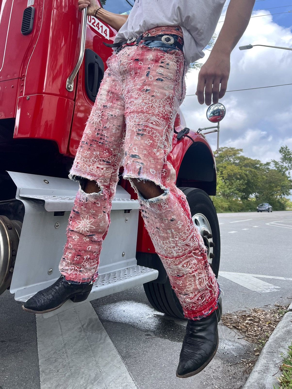 Kapital × Vintage 1/1 red custom boro denim Size US 32 / EU 48 - 1 Thumbnail