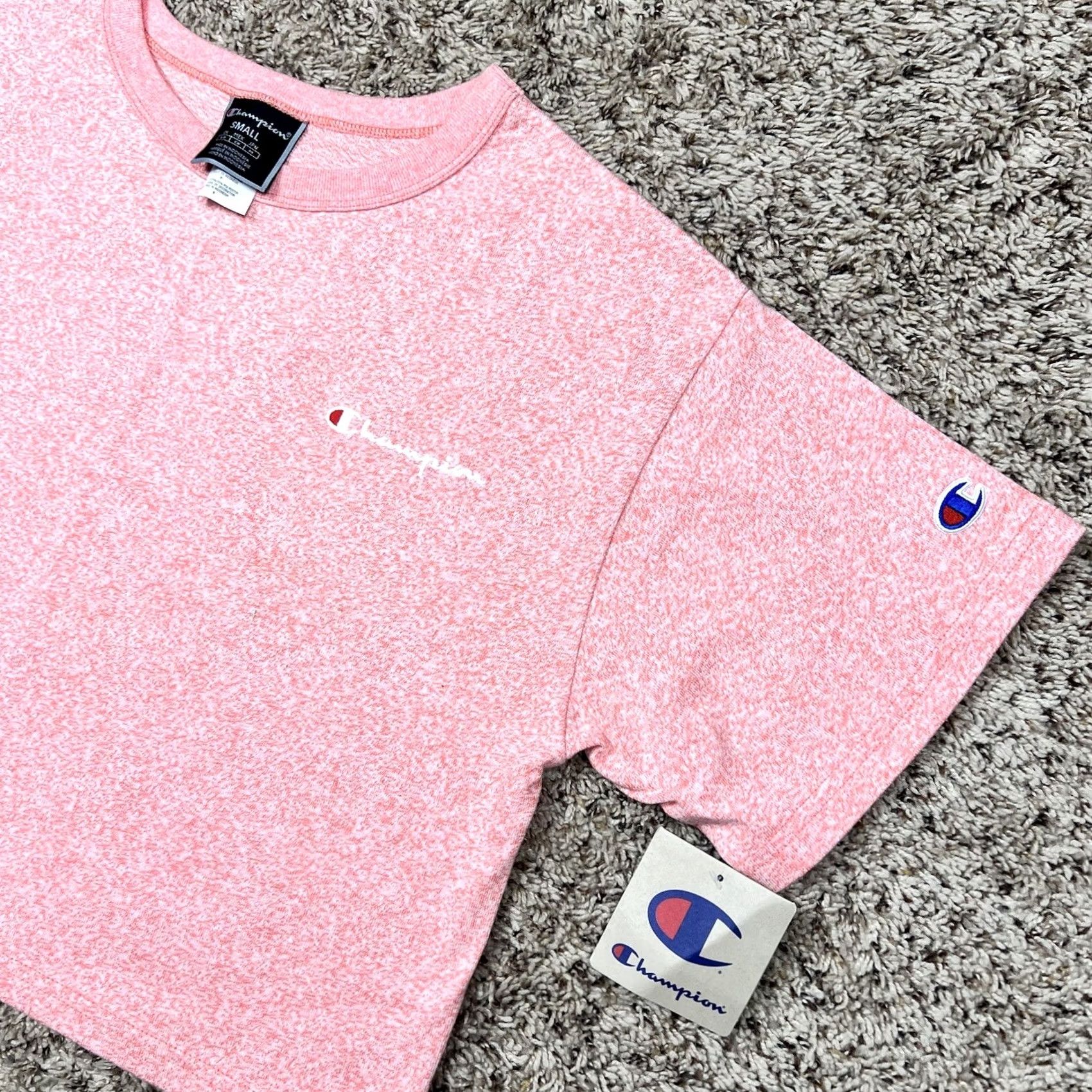 Champion Champion Cropped T-Shirt Womens Small Embroidered Logo Pink White Shirt VINTAGE No Size S / US 4 / IT 40 - 4 Thumbnail