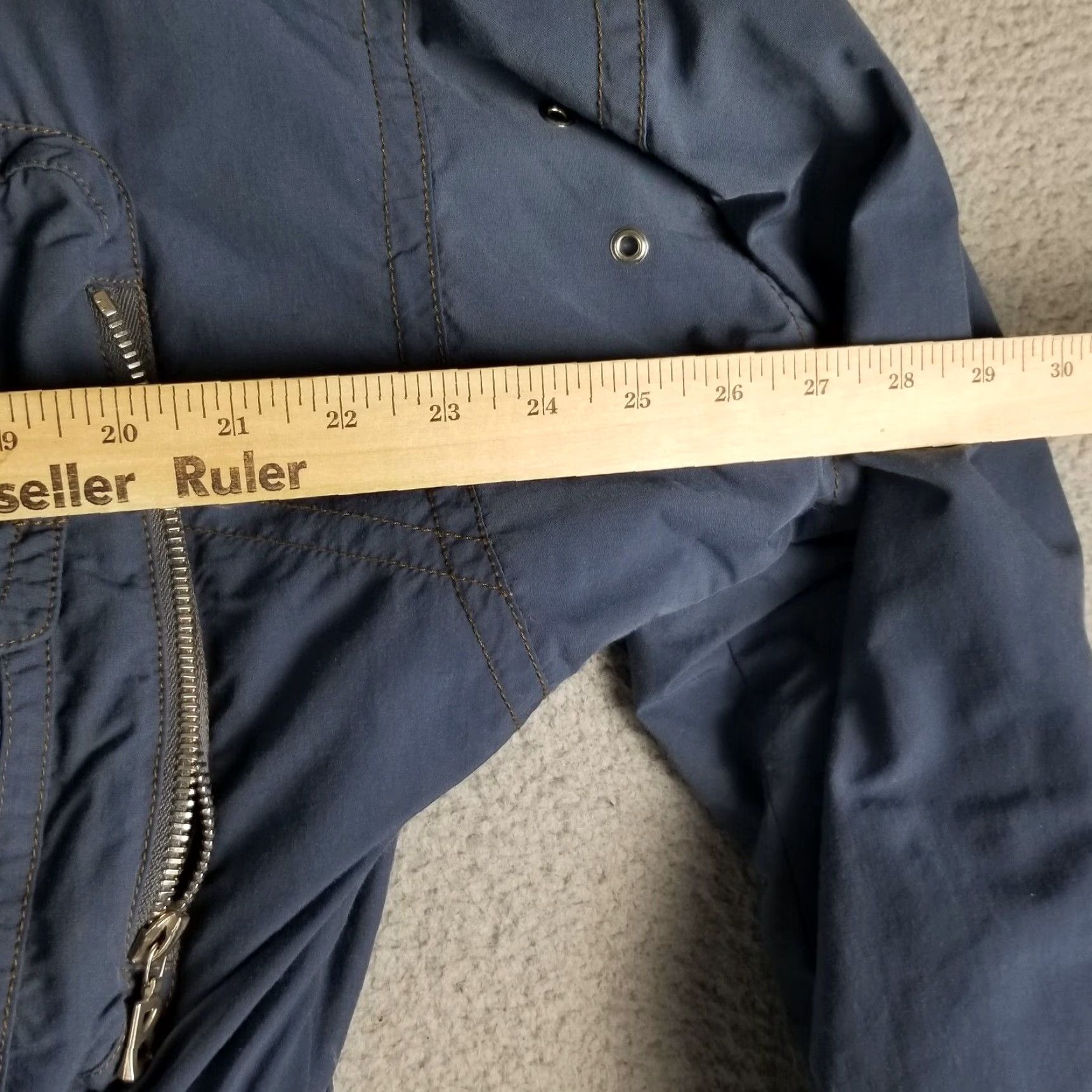 Bogner VINTAGE Bogner Ski Jacket Western Embroidered Parka Coat Large L Blue Men Jacket 90s Western Theme Mens Size US L / EU 52-54 / 3 - 6 Thumbnail