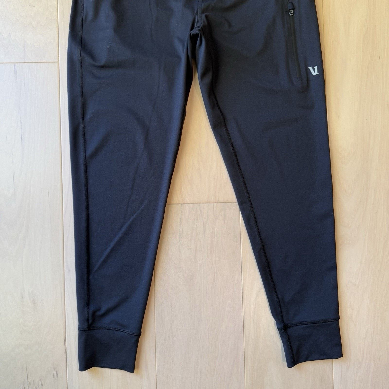 Vuori Vuori Sunday Performance Jogger Small Black Comfy Sweatpants Size US 28 / EU 44 - 4 Thumbnail