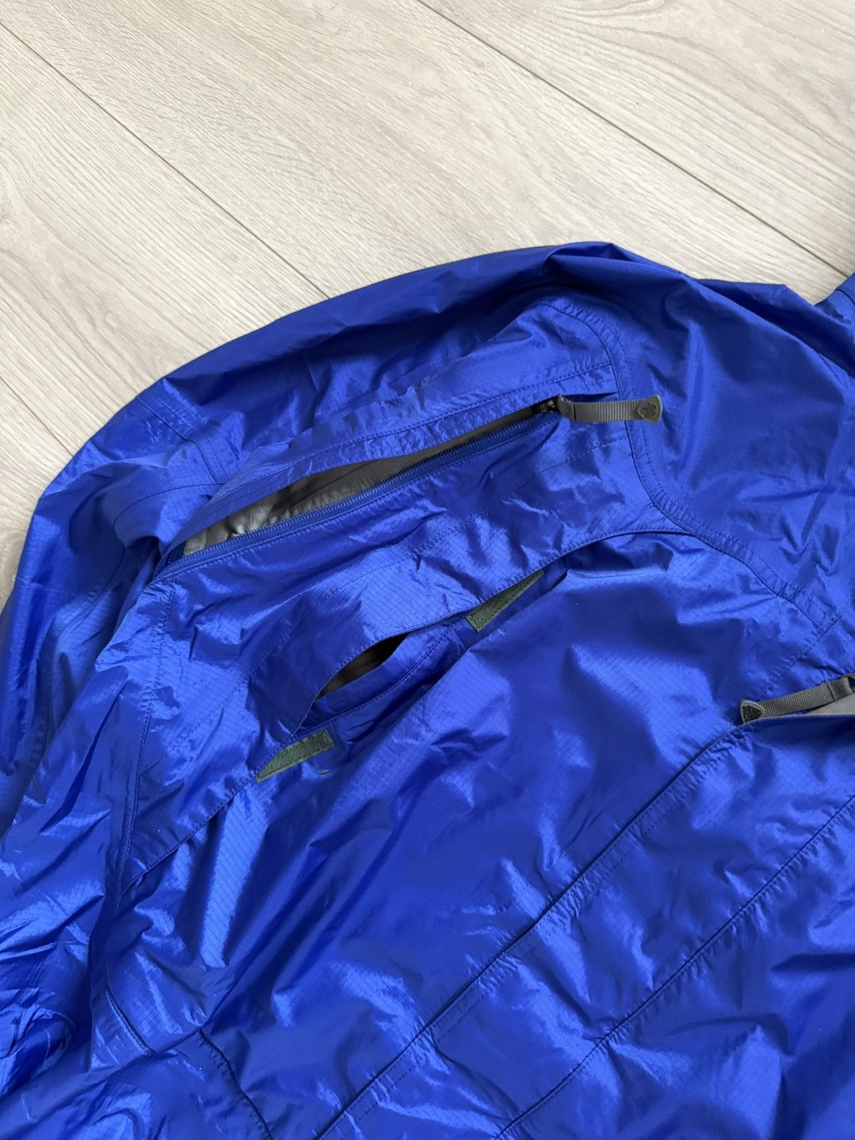 Nike ACG Nike ACG 00s Storm Fit Technical Waterproof Panelled Jacket Size US XXL / EU 58 / 5 - 5 Thumbnail