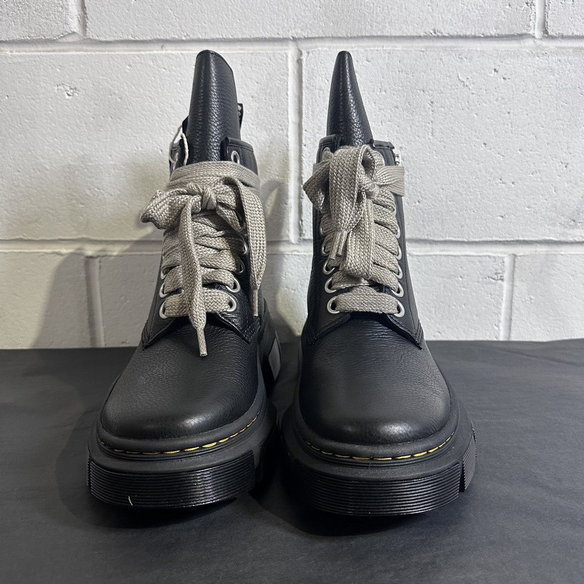 DR. MARTENS X RICK OWENS 42 靴