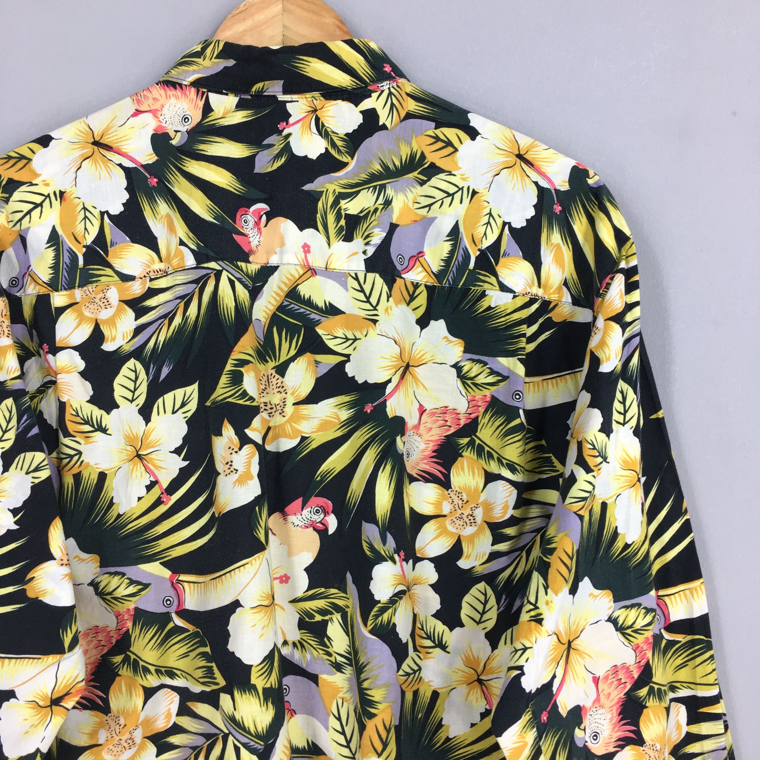 Vintage Vintage Parrots Flower Tropical Hawaii Shirt Medium Size US M / EU 48-50 / 2 - 9 Thumbnail