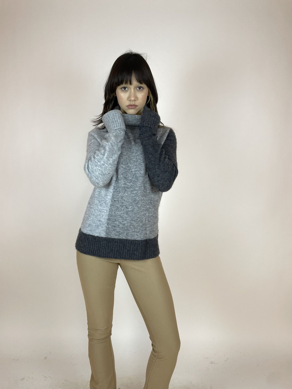 Cos COS turtleneck sweater Alpaca/wool/polyamide/Elastane grey Size XS / US 0-2 / IT 36-38 - 1 Thumbnail
