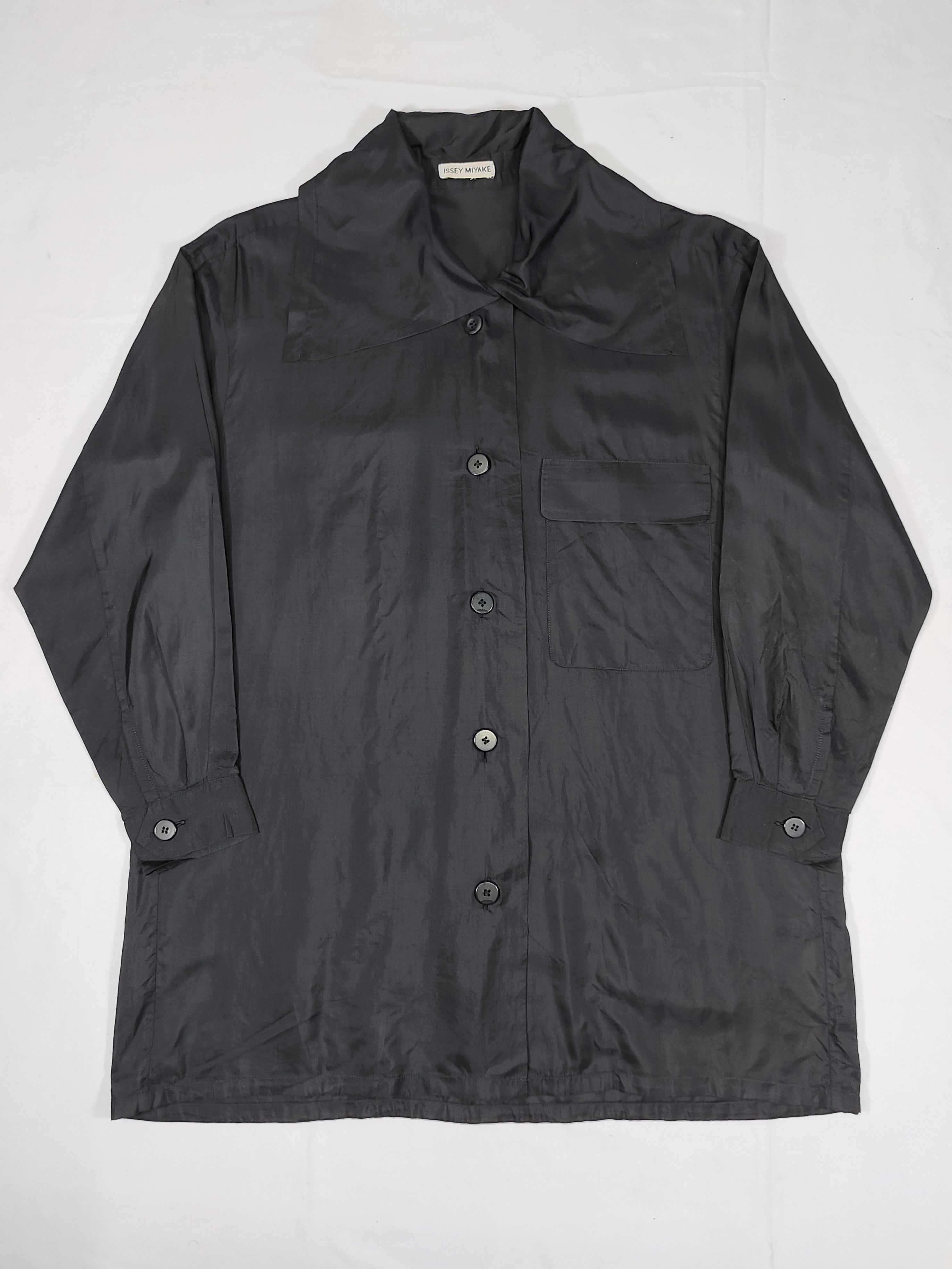 Issey Miyake 90s Issey Miyake🇯🇵 Sculptural Collar Oversized Satin Shirt Size L / US 10 / IT 46 - 6 Thumbnail