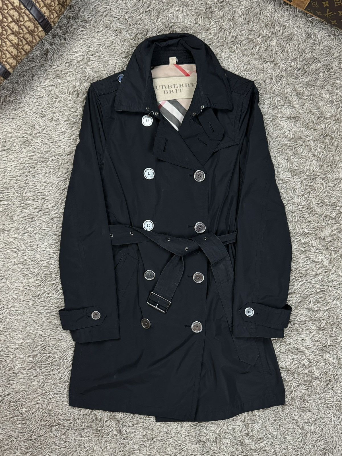 Trench coat Burberry Nova Check original streetwear item