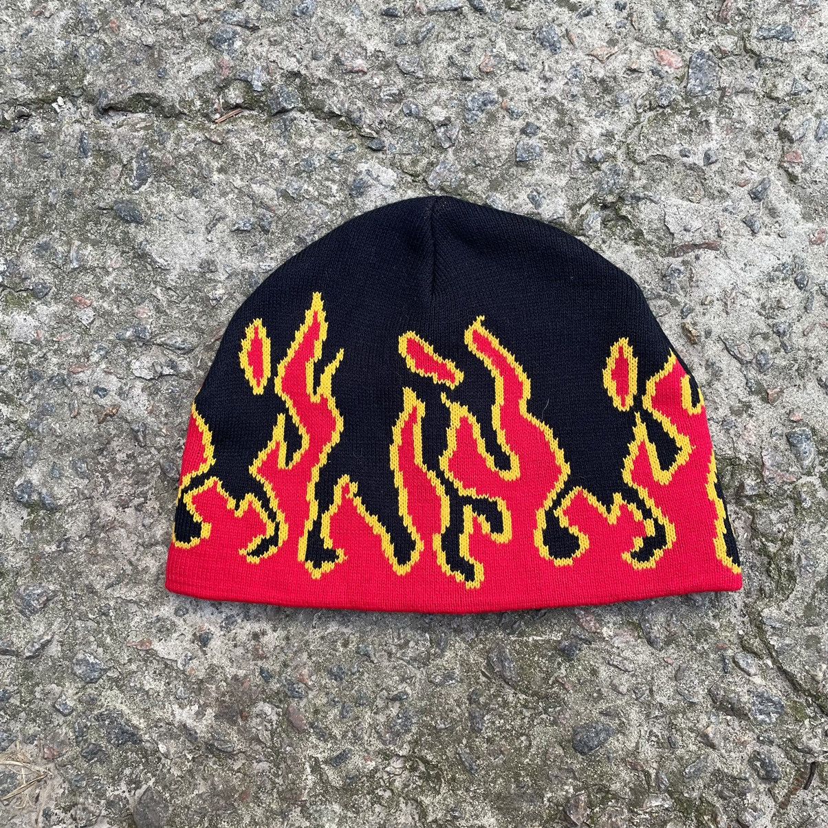 Vintage Vintage Hat With Fire Flame Beanie Y2K 90s Rare Hype Size ONE SIZE - 1 Thumbnail