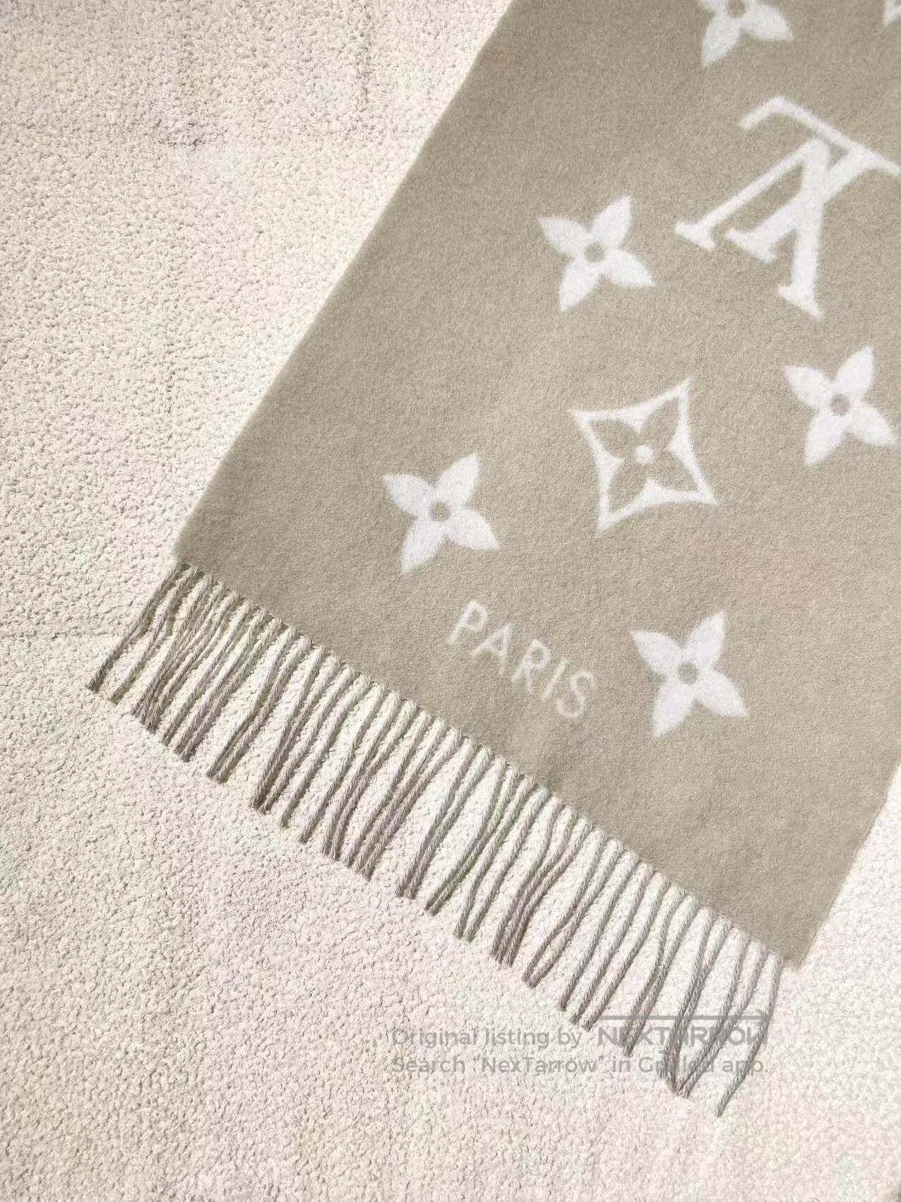 Louis Vuitton Louis Vuitton Presbyon full of printed cashmere scarf| Size ONE SIZE - 5 Thumbnail