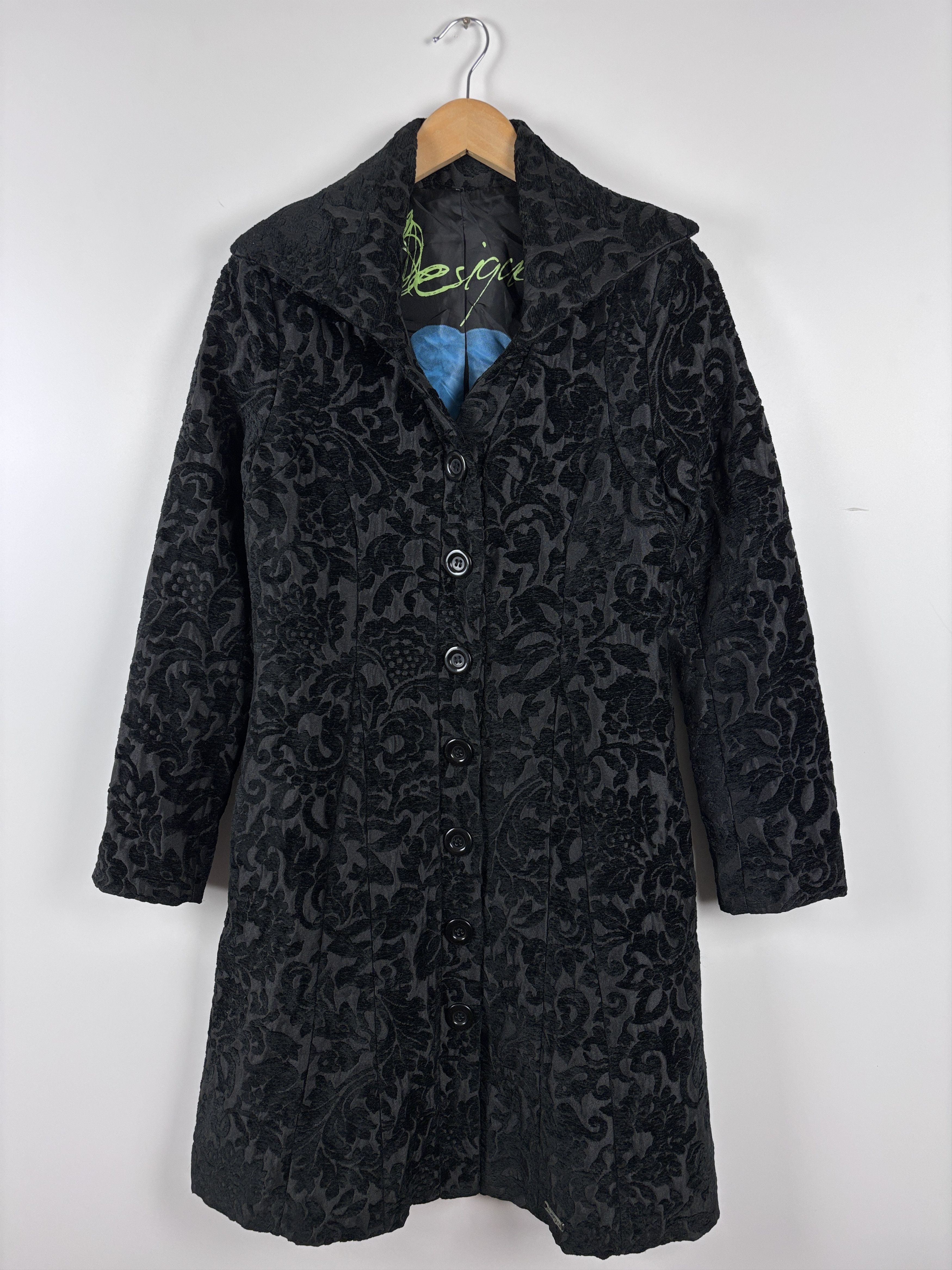 Desigual Womens Desigual Flowers Pattern Coat Jacket Black Size 38 Size XS / US 0-2 / IT 36-38 - 1 Thumbnail