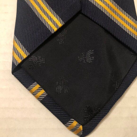 Brooks Brothers brooks brothers men's new navy silk tie 3 1/2" X 58 1/2" Size ONE SIZE - 4 Thumbnail