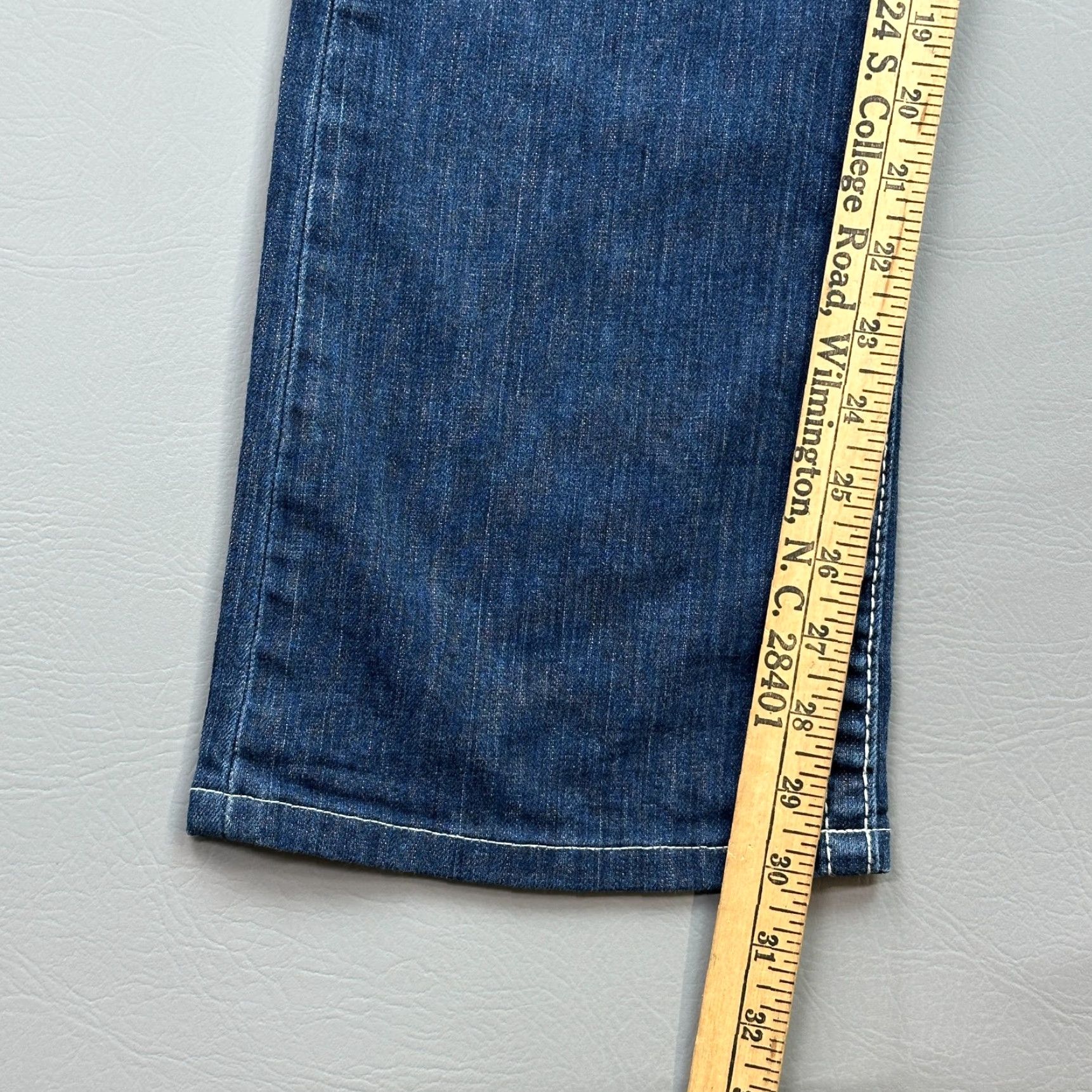 Vintage BIG STAR Jeans Women's 29 Regular 29x30 Dark Wash Low Rise Bootcut Embroidered Stretch Denim Blue 5-Pocket Mens/Womens? Size 29" - 4 Thumbnail