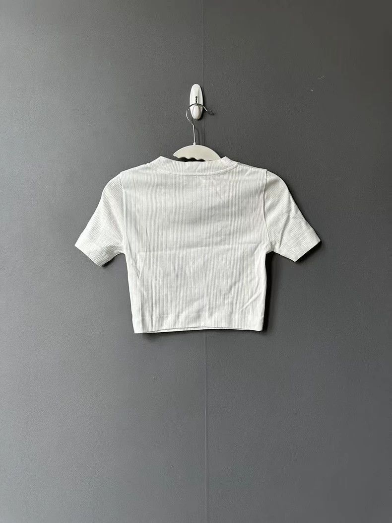 Loewe LOEWE Embroidered knitted short sleeves Size XS / US 0-2 / IT 36-38 - 2 Thumbnail
