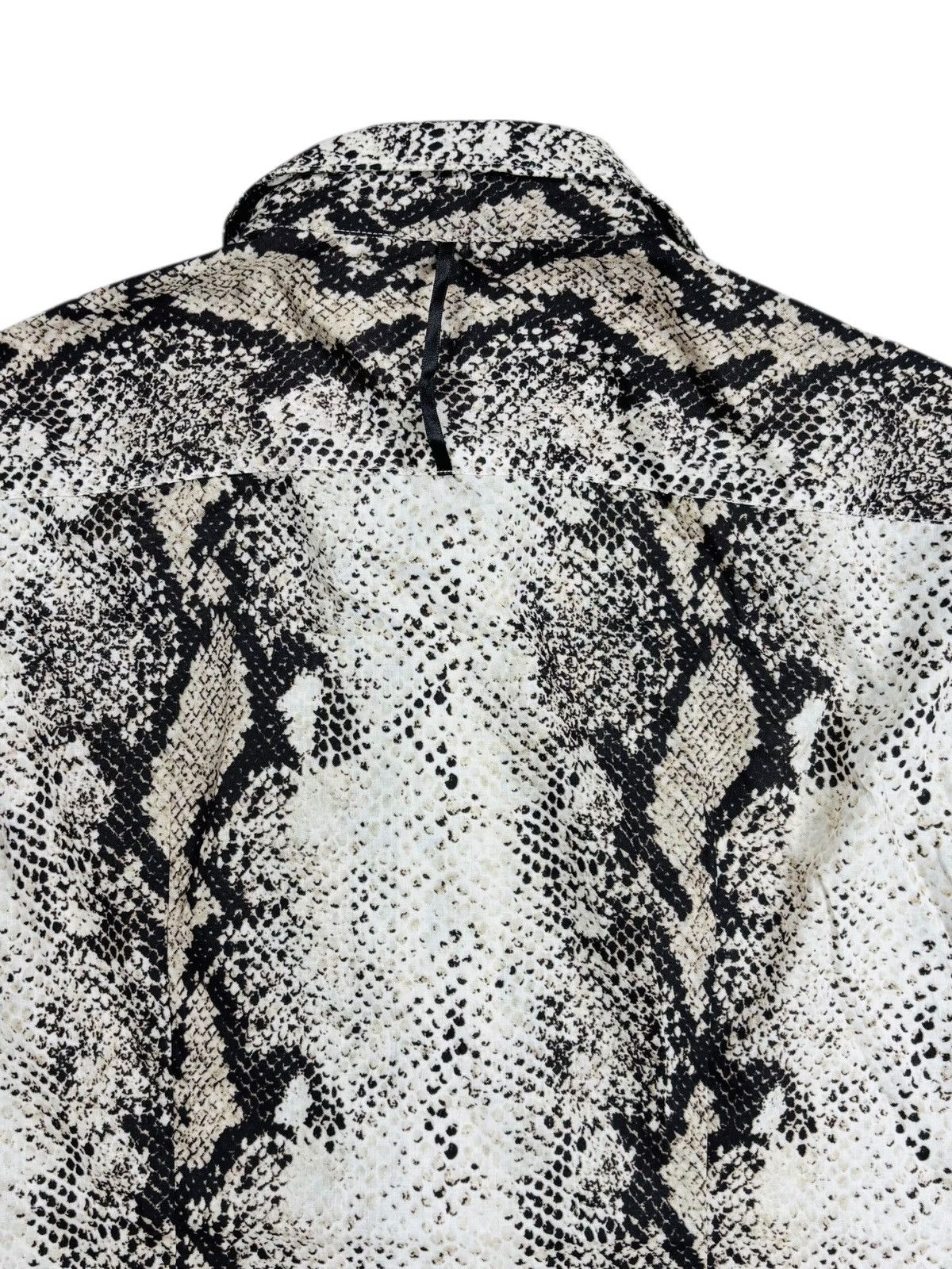 Yasuyuki Ishii 2000s Nicole Club - Python Snake Skin Button Shirt Size US M / EU 48-50 / 2 - 4 Thumbnail