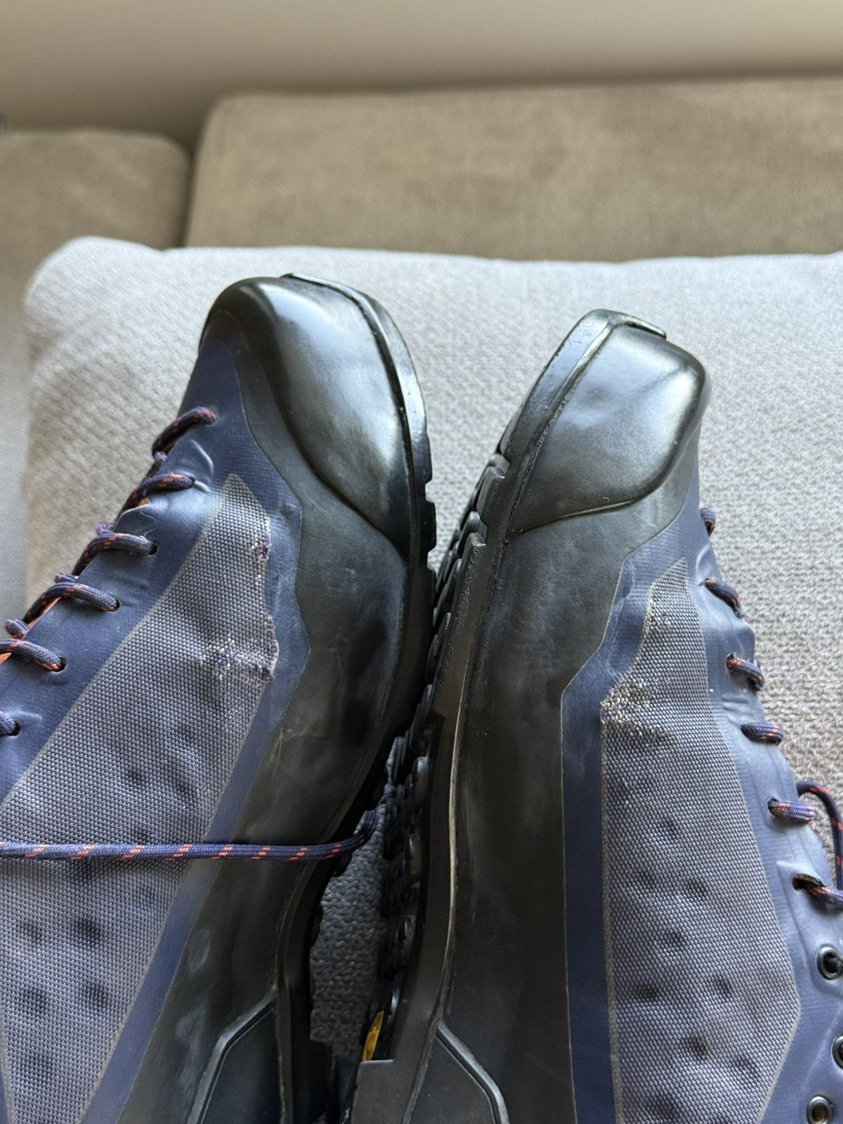 Arc'teryx Arcteryx Acrus Gore-Tex FL Hand Walking Vibram Shoes Size 42 Size US 9 / EU 42 - 9 Thumbnail