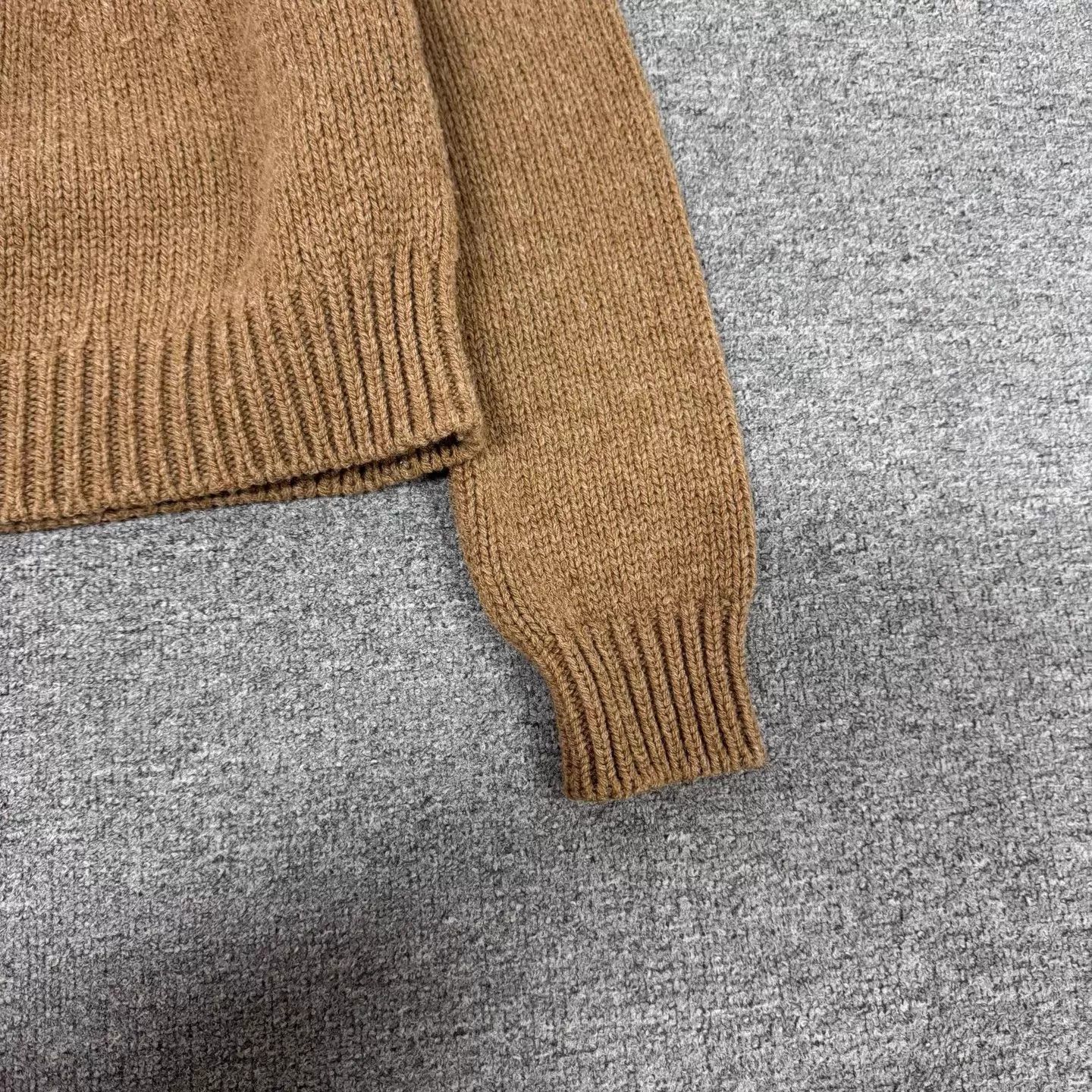 Celine Celine Caramel Fair Isle Crew Short Sweater XS Size XS / US 0-2 / IT 36-38 - 4 Thumbnail