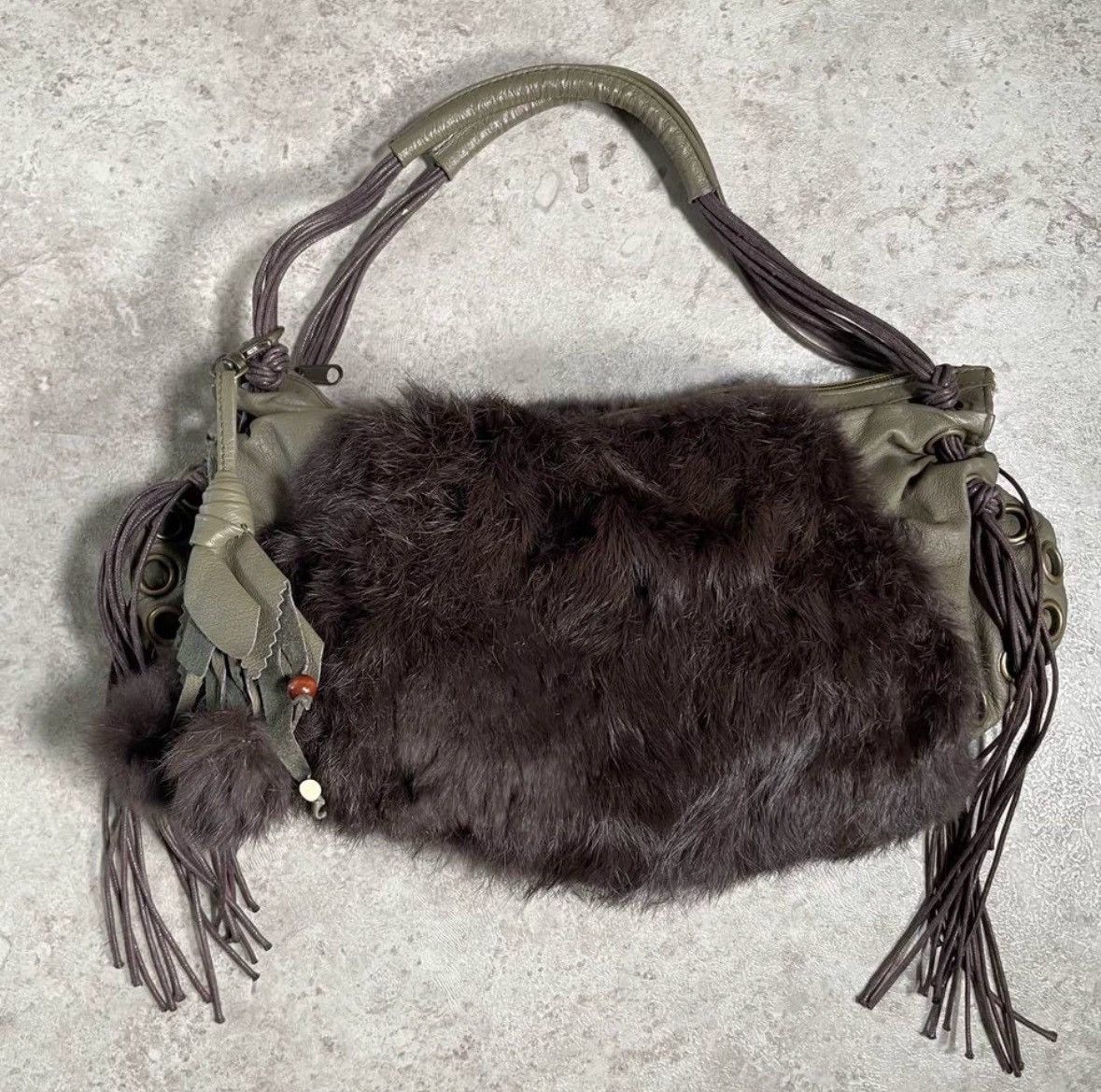 Japanese Brand japanese vintage fur leather shoulder bag Size ONE SIZE - 2 Thumbnail