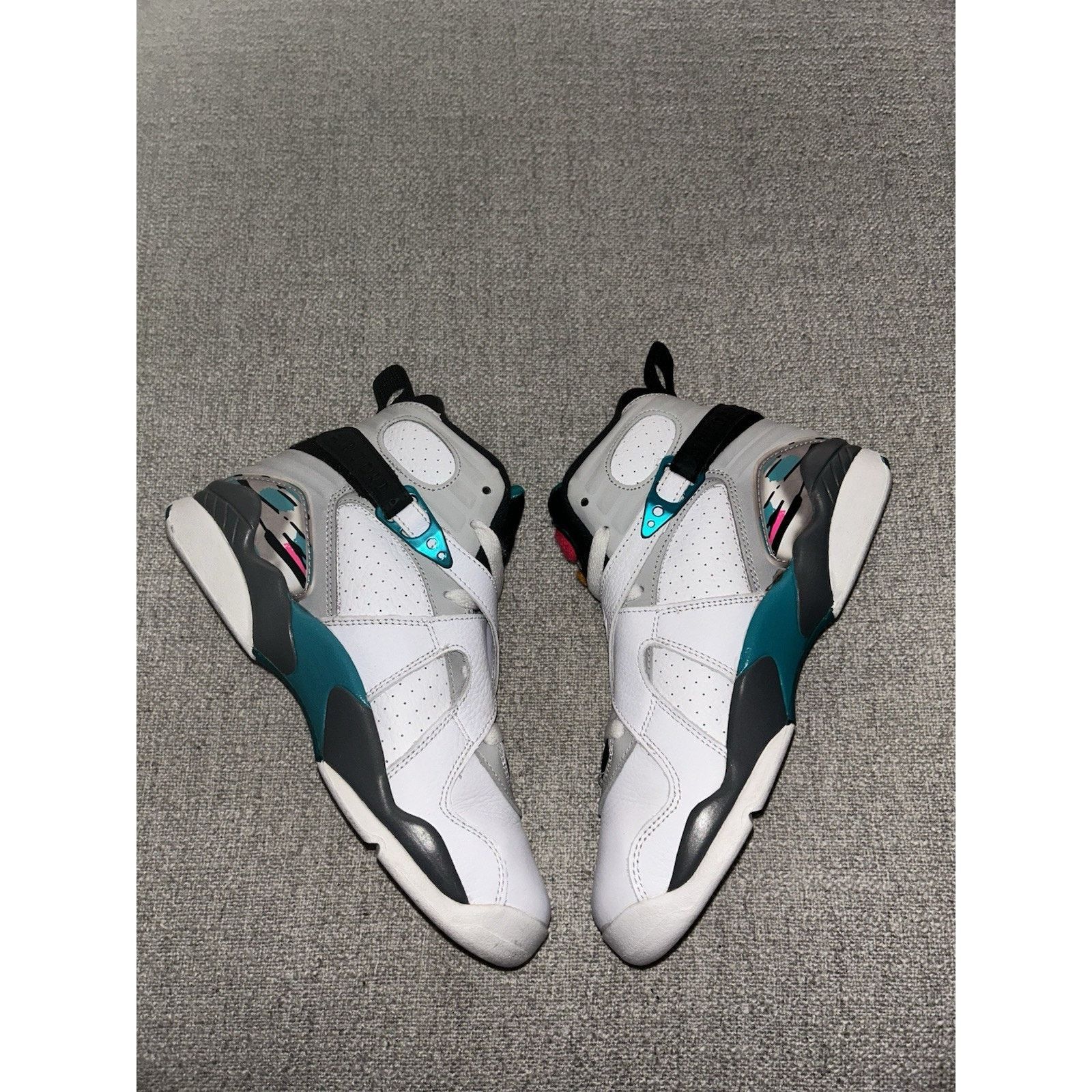 Jordan 8 Retro South Beach GS size 6Y Women’s Size 7.5