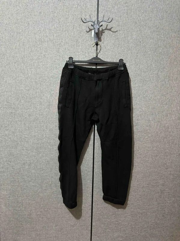 Fendi Fendi Black Wool Logo Embroidery Casual Pants 0089 Size US 34 / EU 50 - 1 Thumbnail
