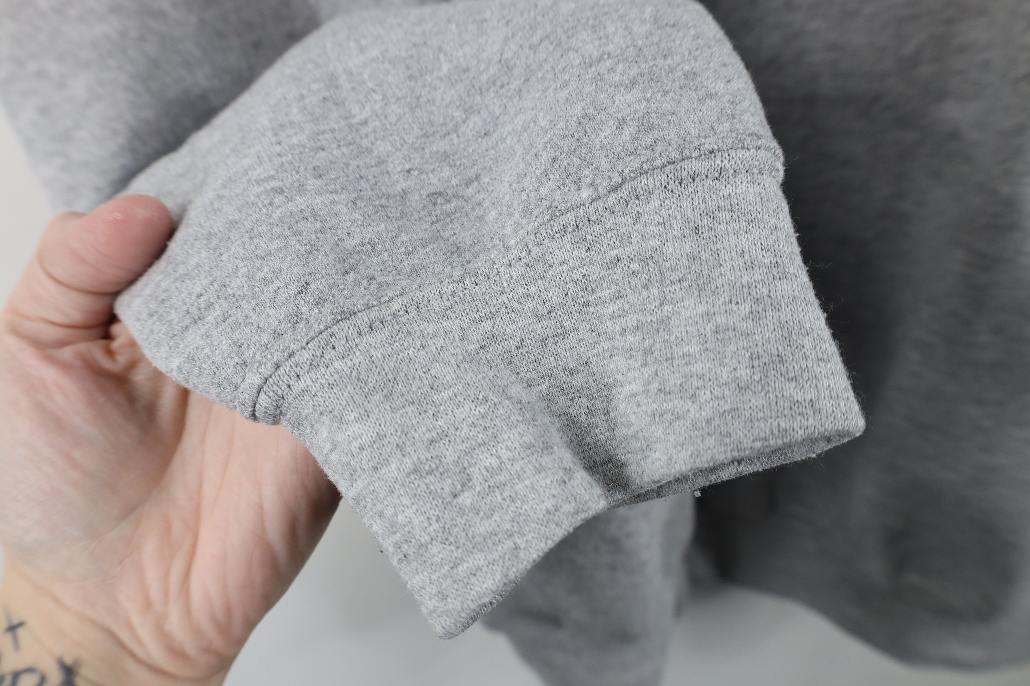 Vintage Vintage Y2K 2002 Fries University Crewneck Sweatshirt Gray Size US L / EU 52-54 / 3 - 7 Thumbnail