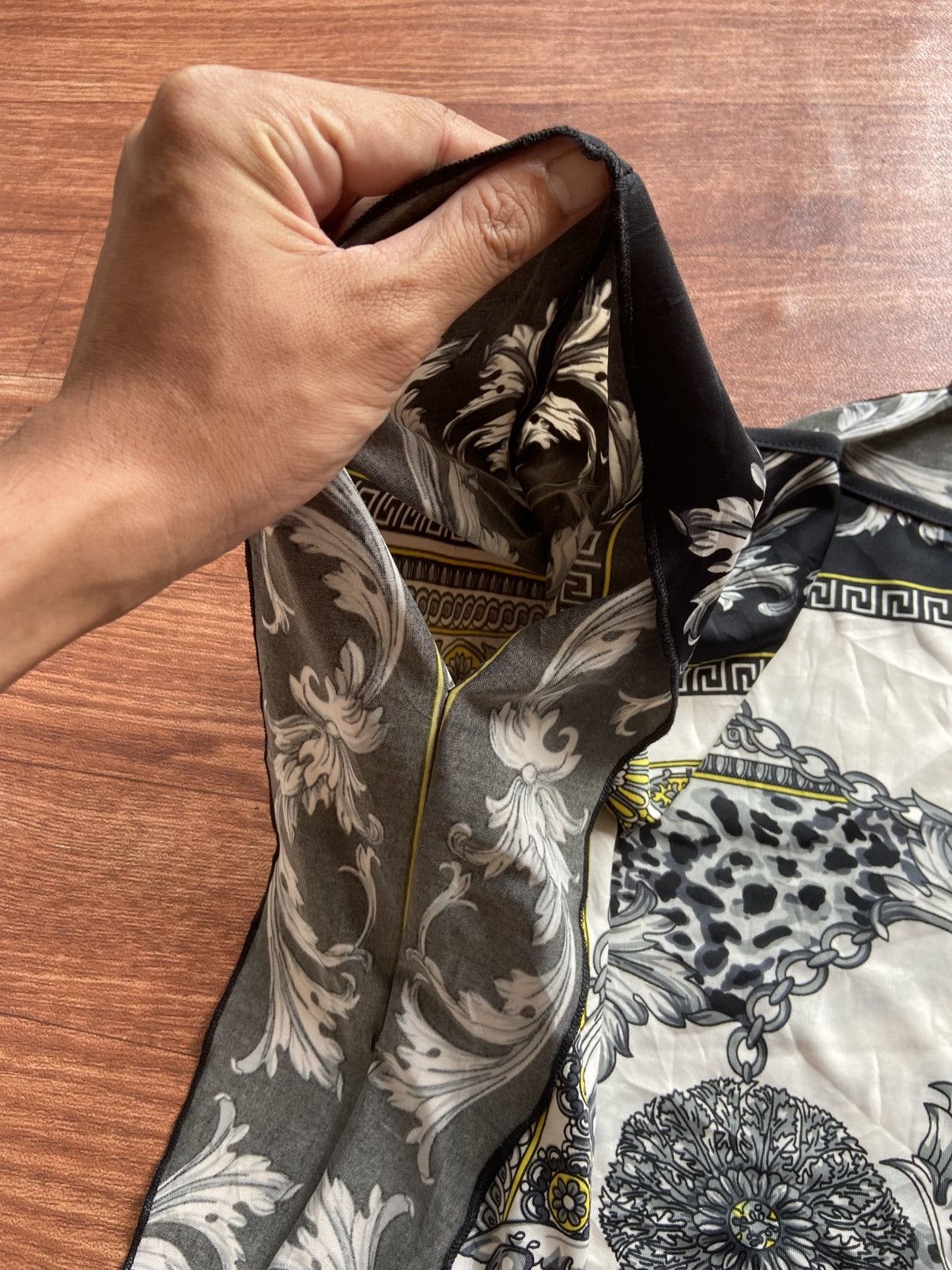 Le Grande Bleu (L.G.B.) Rei Firenze Silk Tshirt Raw Pattern Size US M / EU 48-50 / 2 - 7 Thumbnail