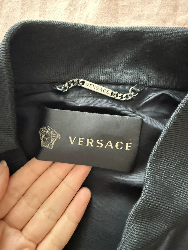 Versace Versace Medusa head embroidery Size M / US 6-8 / IT 42-44 - 3 Thumbnail