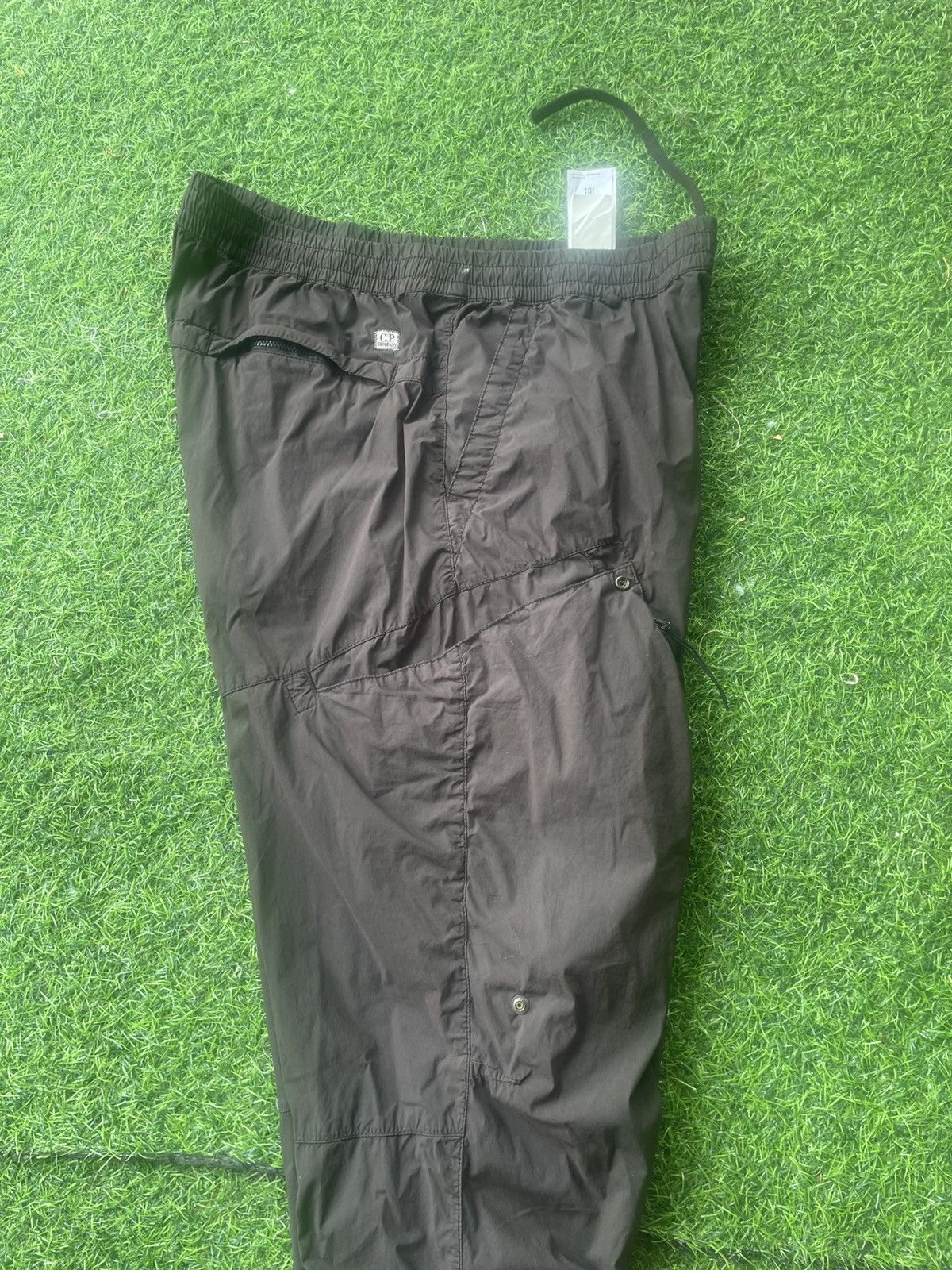 C.P. Company Authentic CP Company Chrome-R Lens Cargo Pants (LENS BROKEN Size US 34 / EU 50 - 15 Thumbnail