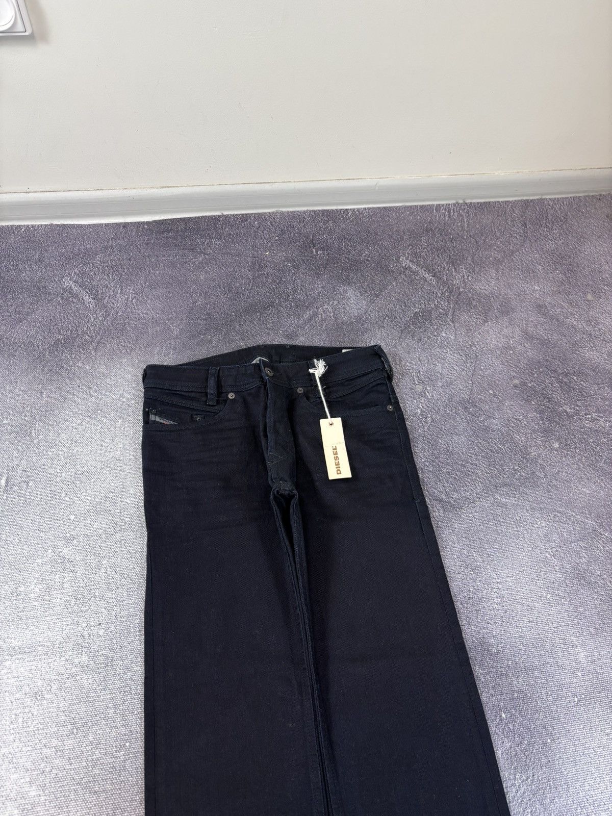 Diesel Diesel Iakop NWT Men’s Regular Slim Tapered Navy Denim Jeans Size US 26 / EU 42 - 4 Thumbnail