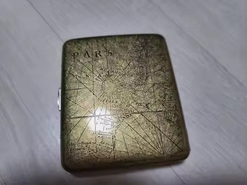 Japanese Brand Pure Bronze Engraved Cigarette Case - Retro Aesthetic Size ONE SIZE - 4 Thumbnail