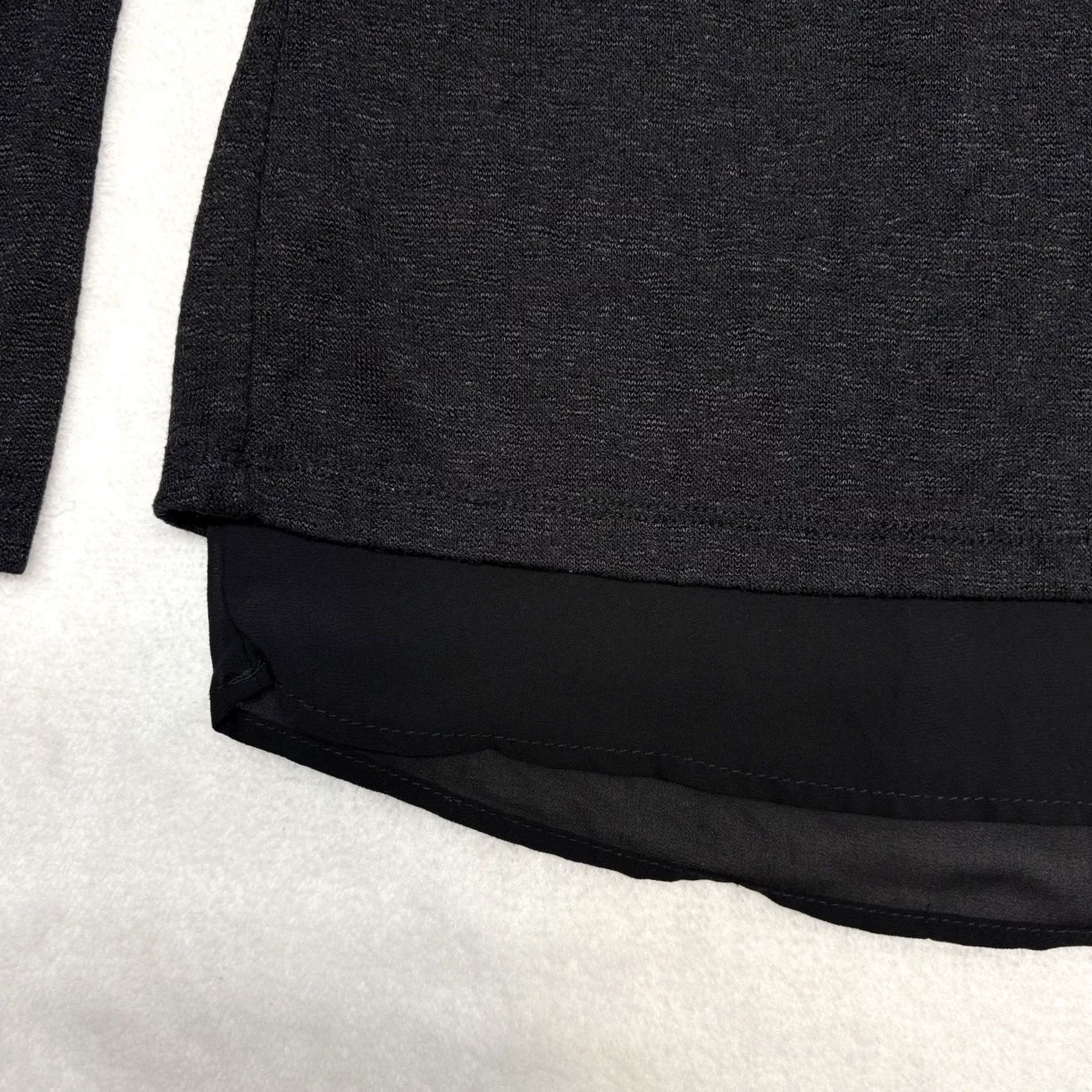 Anthropologie VINTAGE Anthropologie ADIVA Black Lace Detail Split Back Hi Lo Long Sleeve Blouse M Size M / US 6-8 / IT 42-44 - 5 Thumbnail