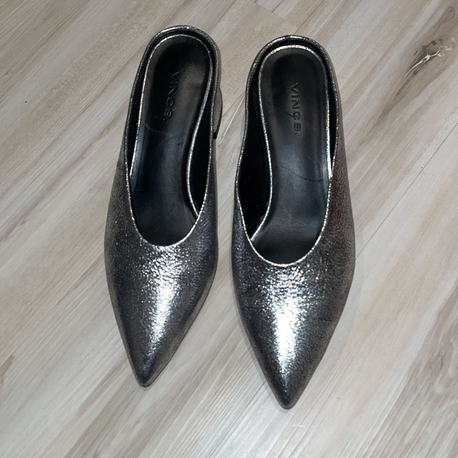 Vince VINCE Ralston Pointy Toe Mule In Silver Metallic leather 6M Size US 6 / IT 36 - 6 Thumbnail