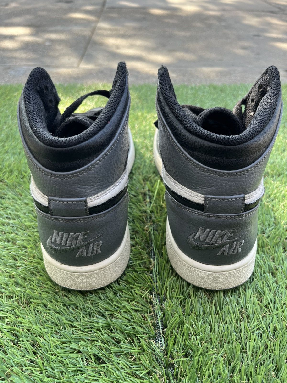 Jordan Brand × Nike Jordan 1 ‘Rare Air’ 6.5Y Size US 6.5 / EU 39-40 - 4 Thumbnail