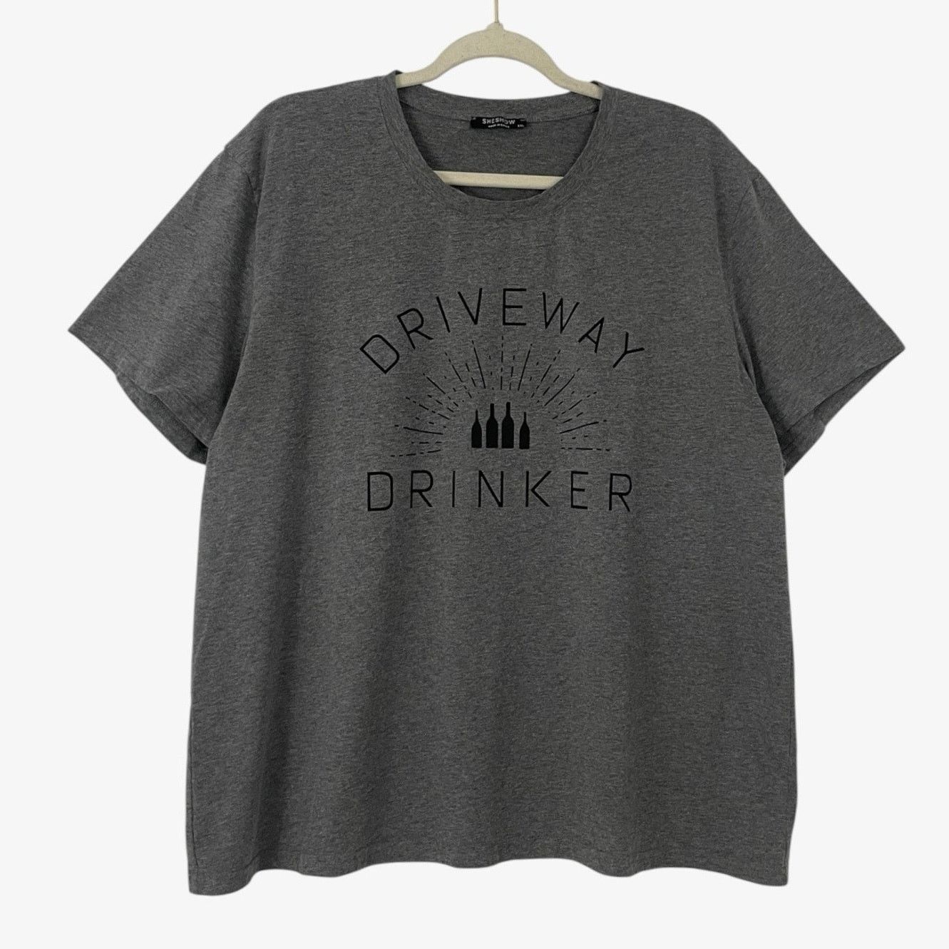 Other Sheshow Grey Driveway Drinker Graphic Short Sleeve Tee Size XXL / US 16-18 / IT 52-54 - 1 Thumbnail