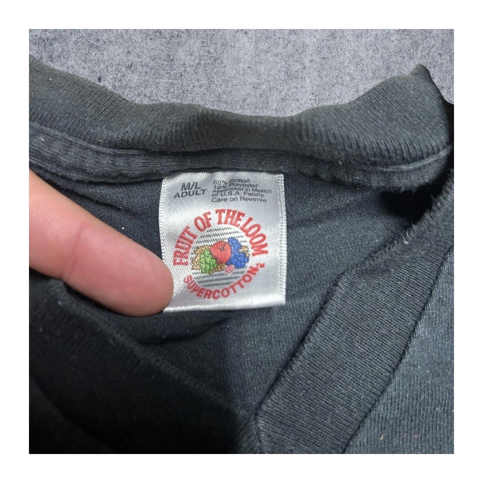 Vintage Vintage WWE WWF Stone Cold Steeve Austin XRay Sleeveless Shi Size US XXS / EU 40 - 4 Thumbnail