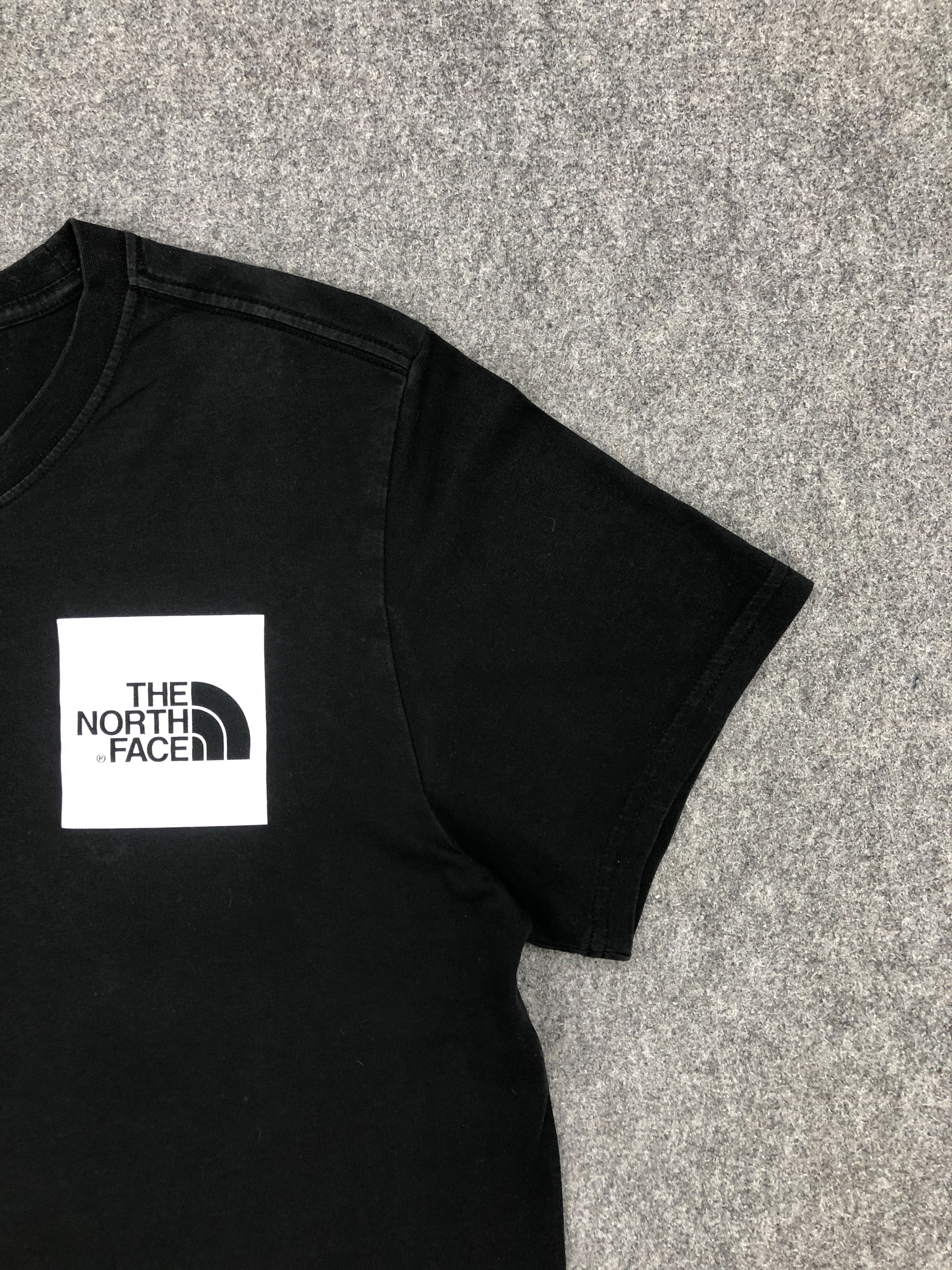 The North Face The North Face Fine Short Sleeve T-shirt TA0021 Size US M / EU 48-50 / 2 - 11 Thumbnail