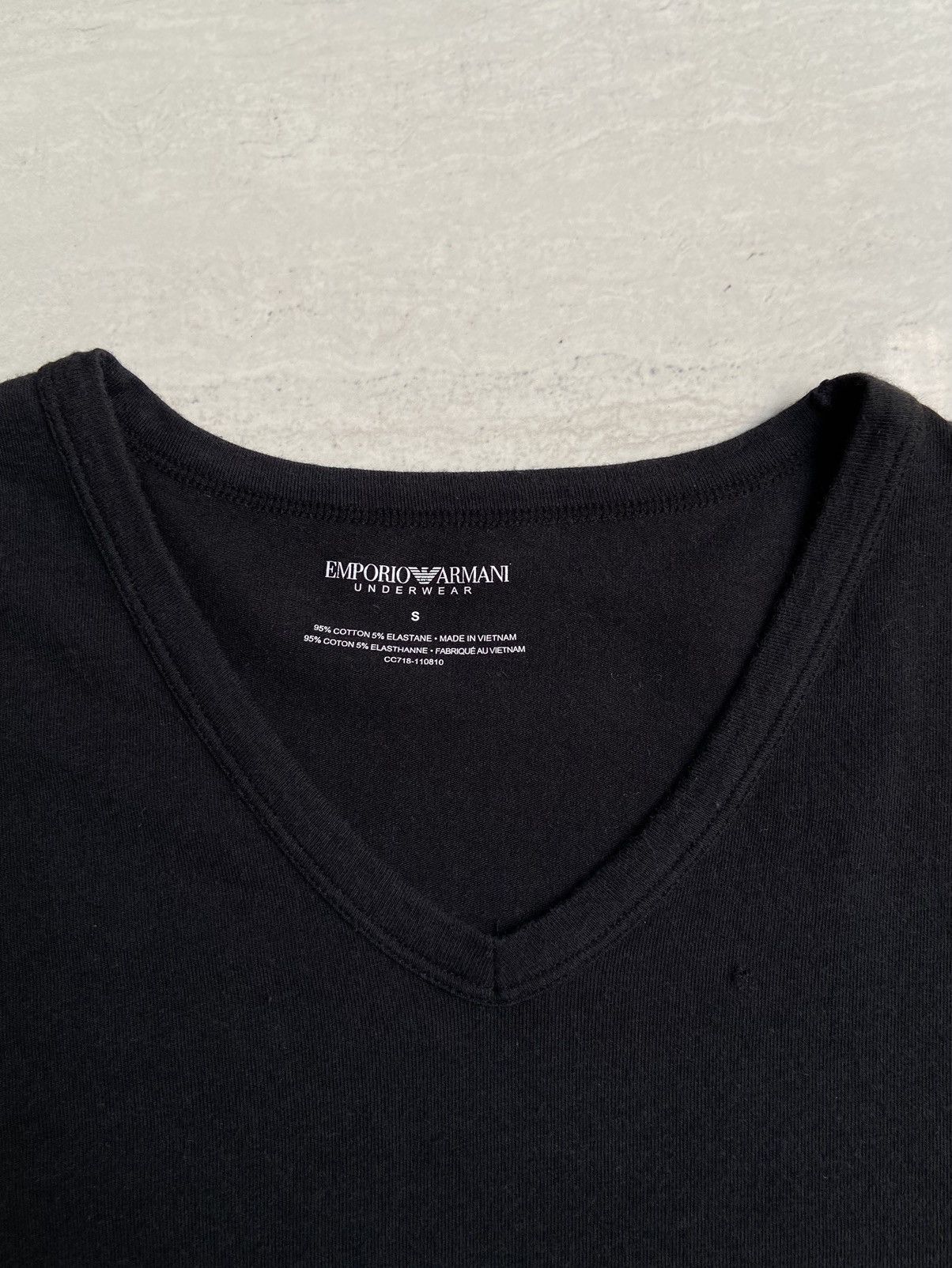 Emporio Armani EMPORIO ARMANI Black T-shirt Size US XS / EU 42 / 0 - 10 Thumbnail