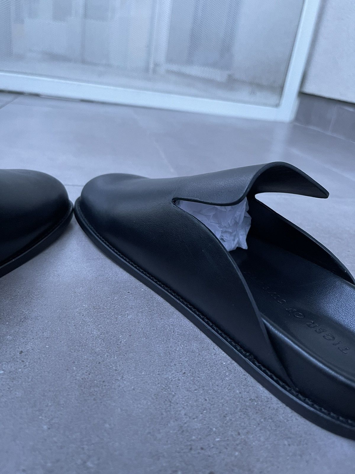 Tiger of Sweden !DS! SS23 Tiger Of Sweden Bori Black Mules Size US 8 / EU 41 - 17 Thumbnail
