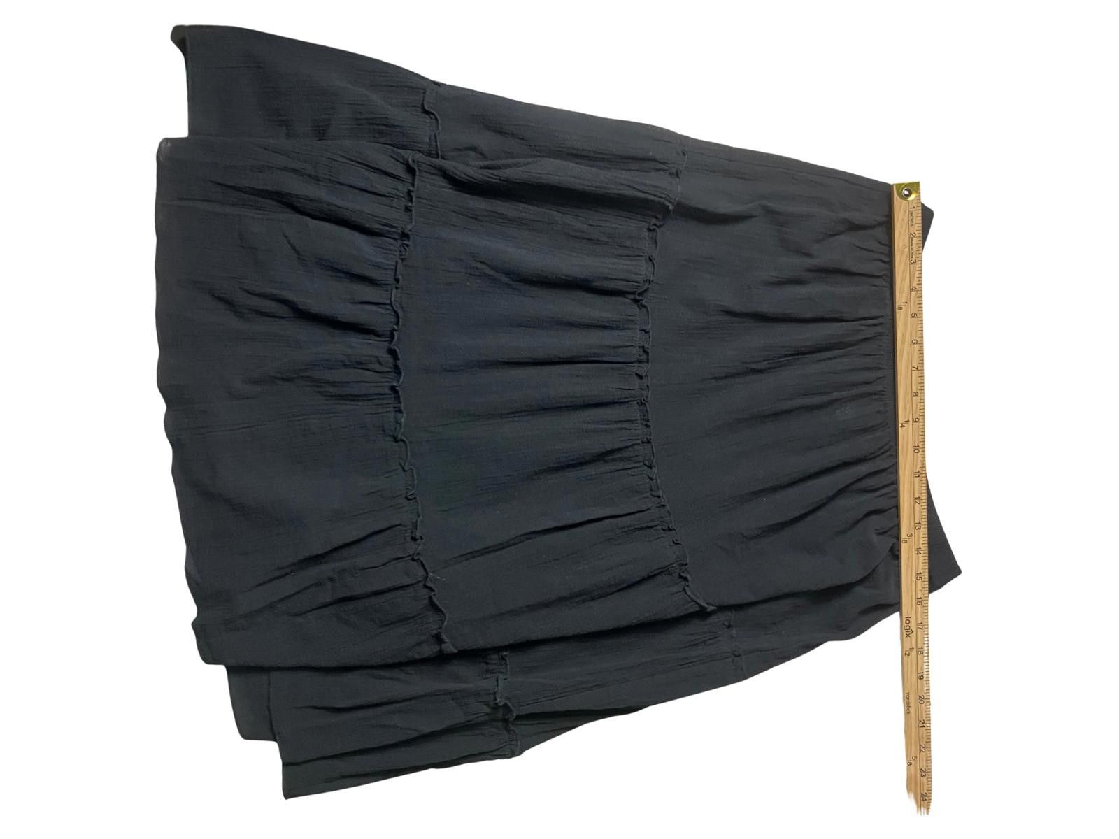 Blair Blair Black Ruched Skirt Size L Minimal Elegant Size L Size 36" / US 14 / IT 50 - 3 Thumbnail